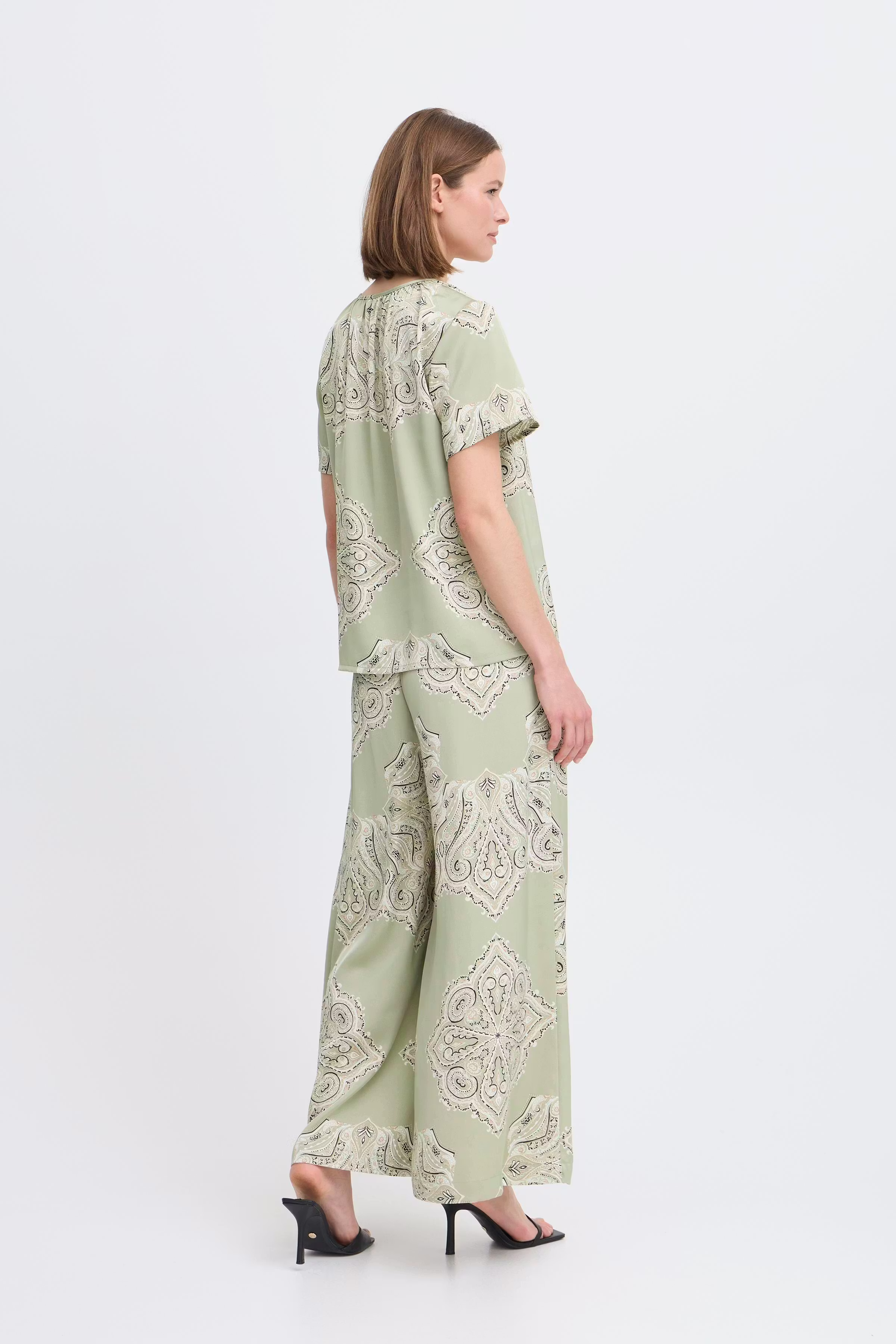 BYJANNIKE Blouse LOOKBOOK BACK 20816807-204738