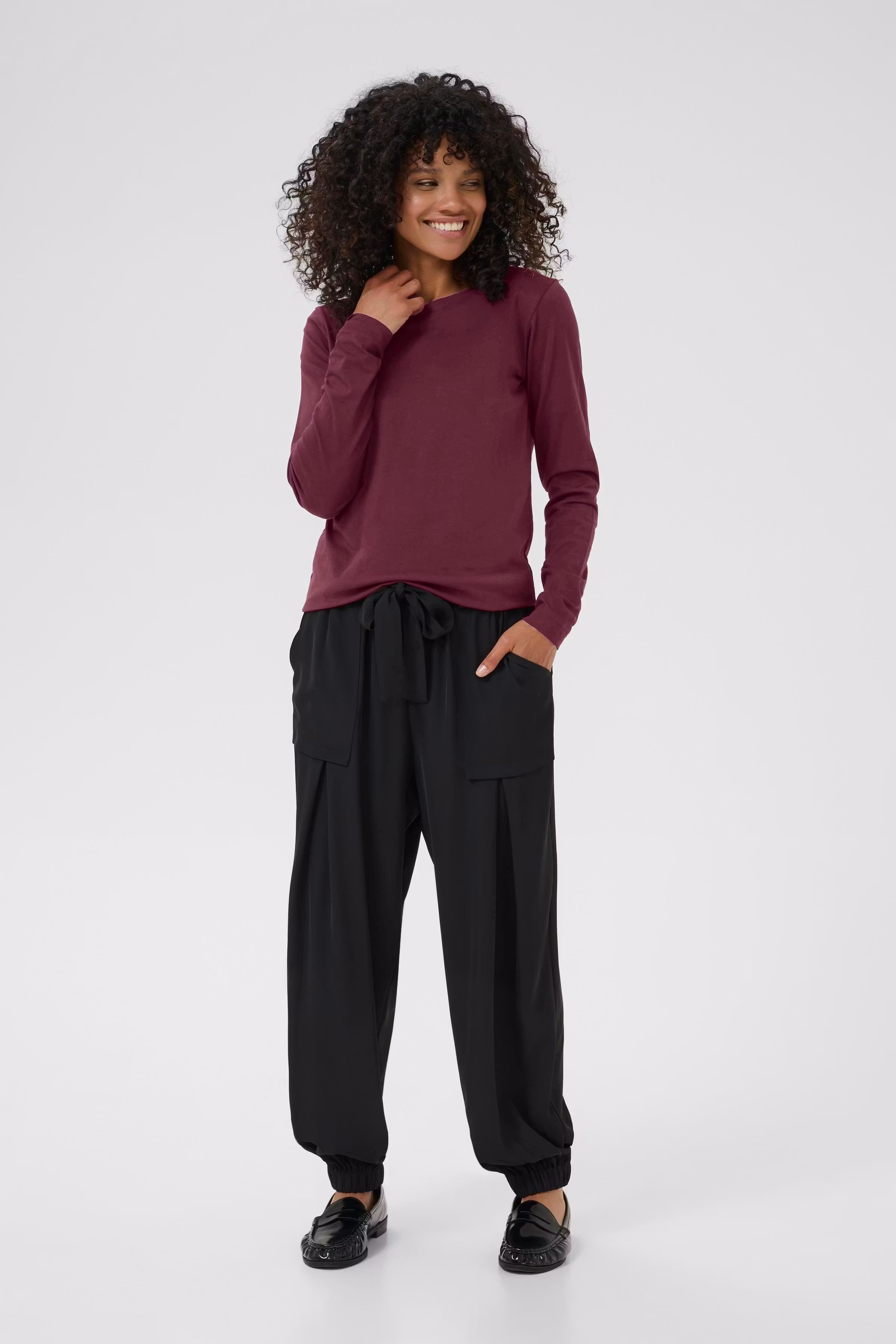 KAmarin T-shirt LOOKBOOK FRONT 10505902-191528