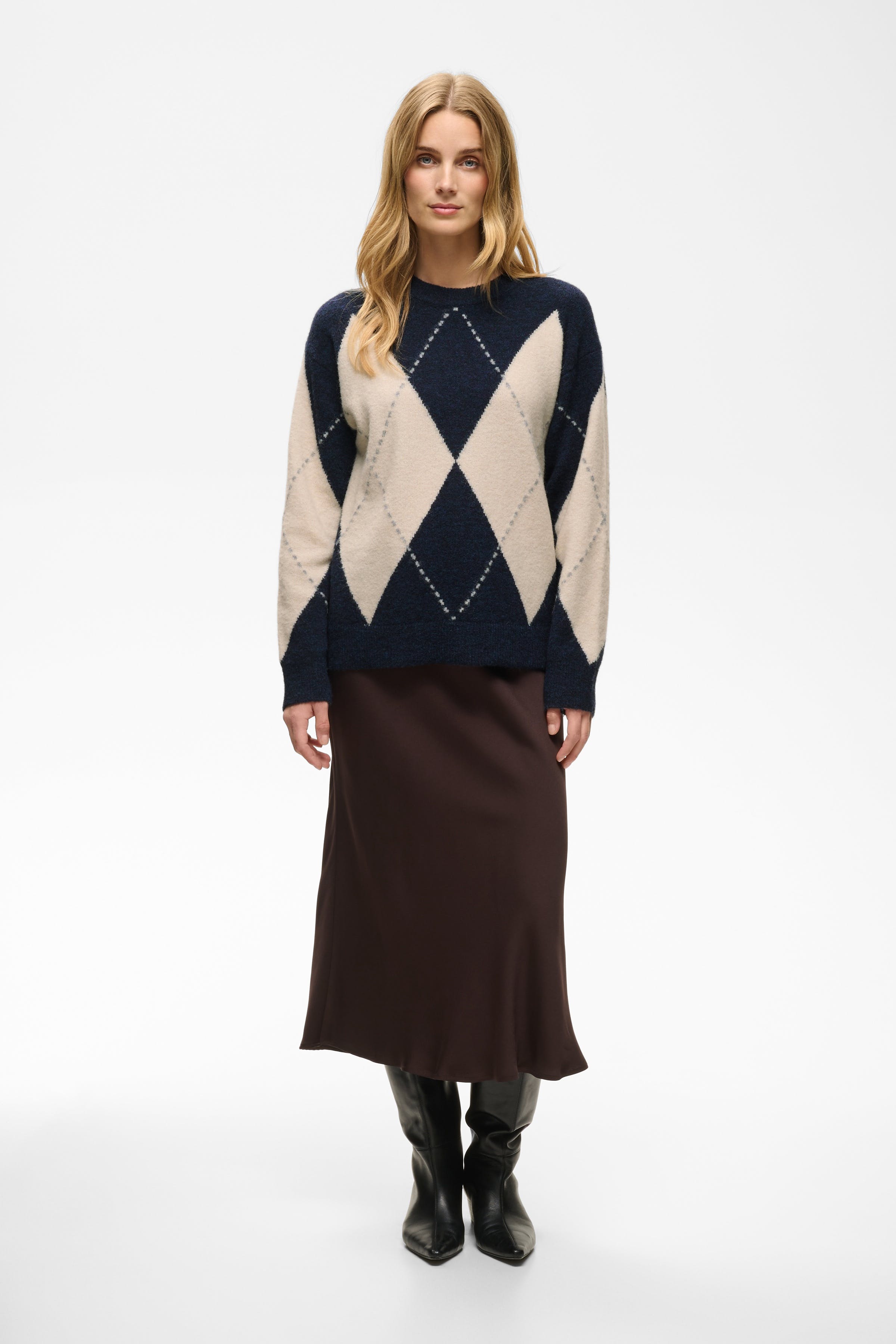 SorayasPW Pullover LOOKBOOK FRONT 30311013-305601