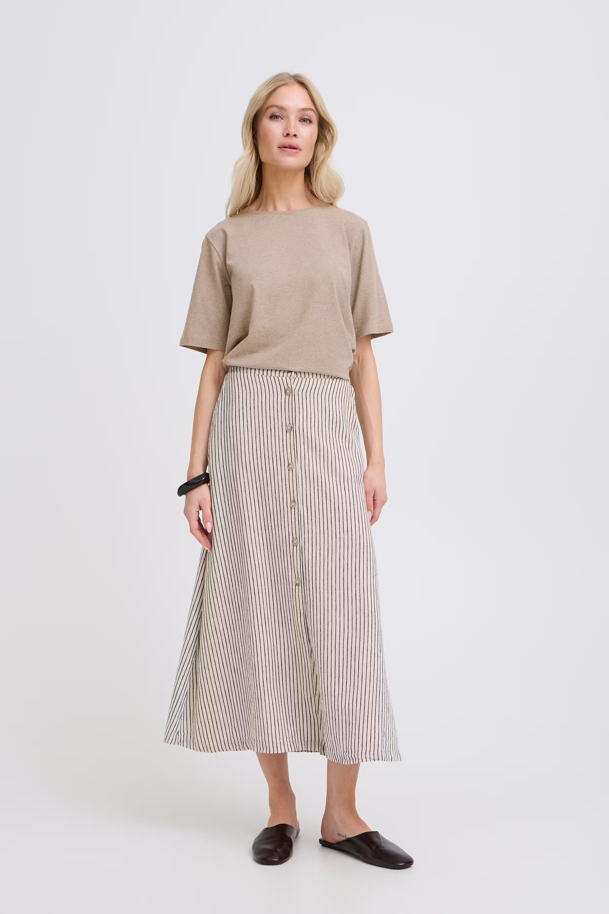 BYPAMILA T-shirt LOOKBOOK FRONT 20813611-1711051