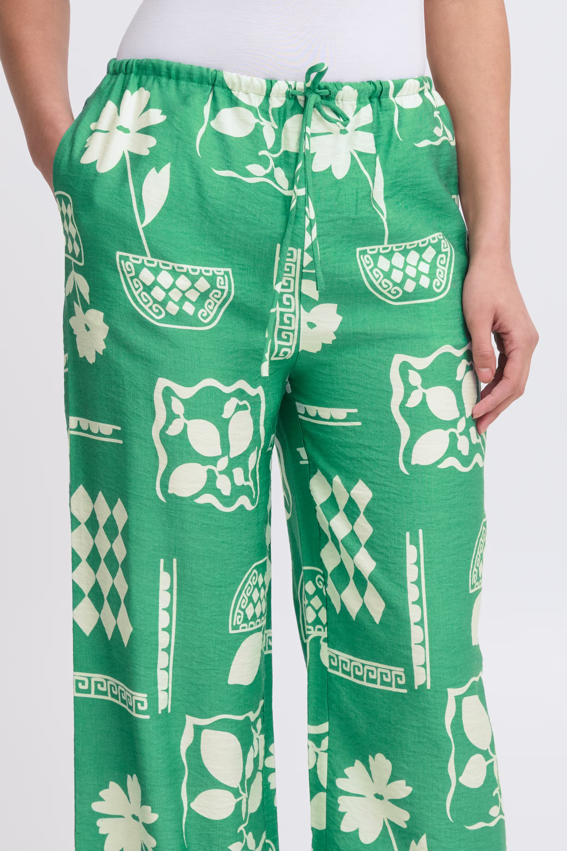 IHYETTA Trousers LOOKBOOK DETAIL 20123277-204610