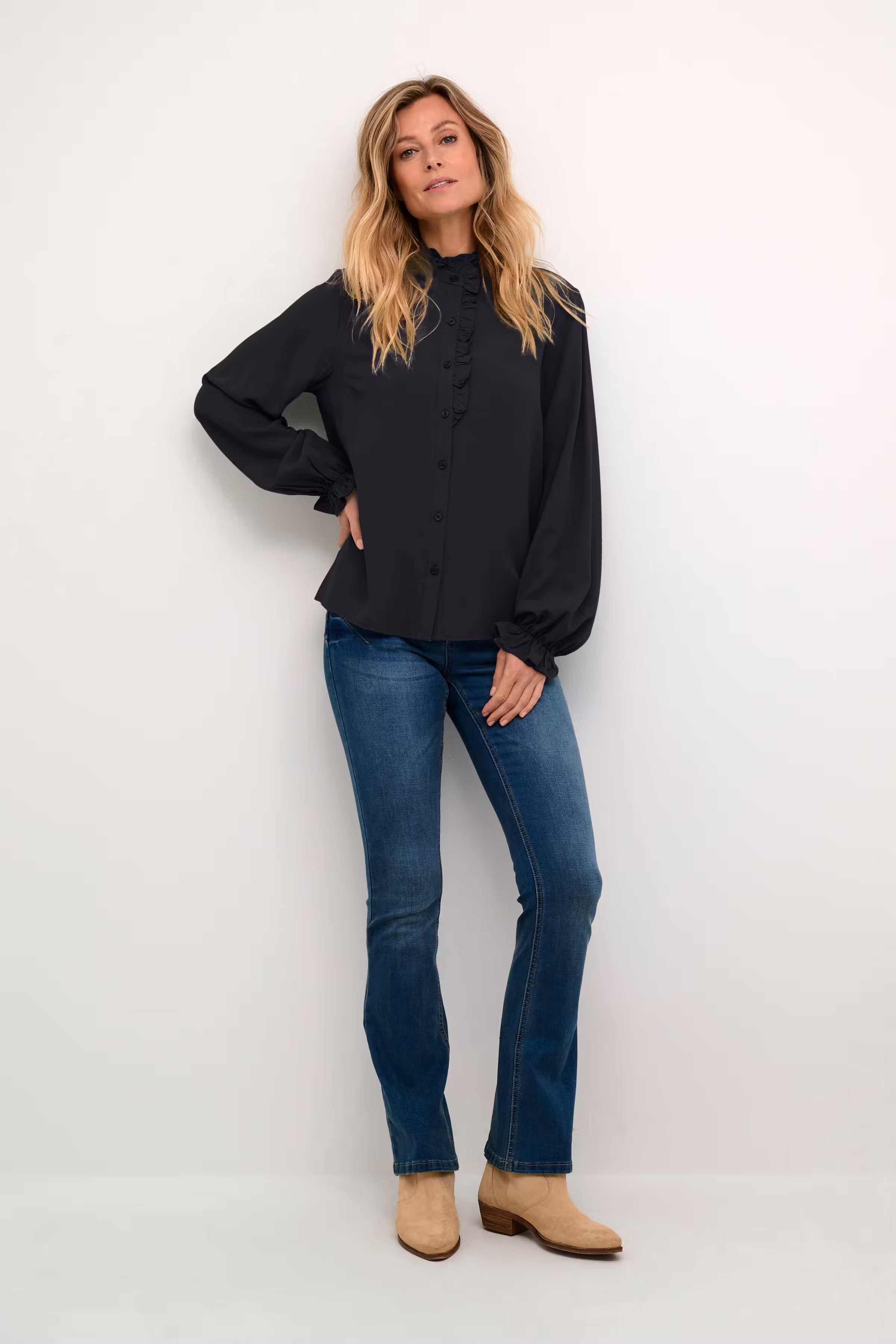 CRVenea Chemise LOOKBOOK FRONT 10612434-100120