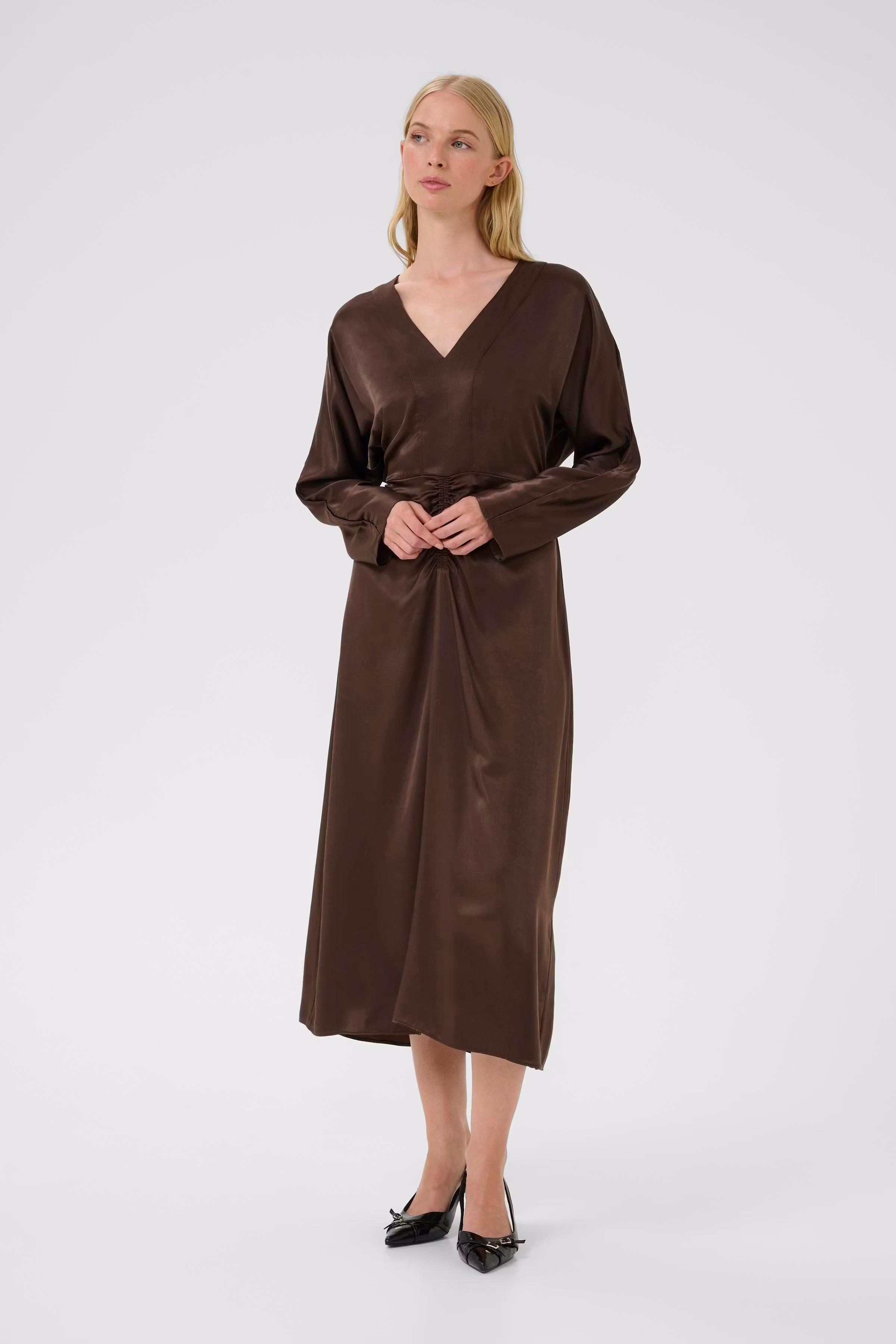 KBBlanca Kjole LOOKBOOK FRONT 10105634-191015