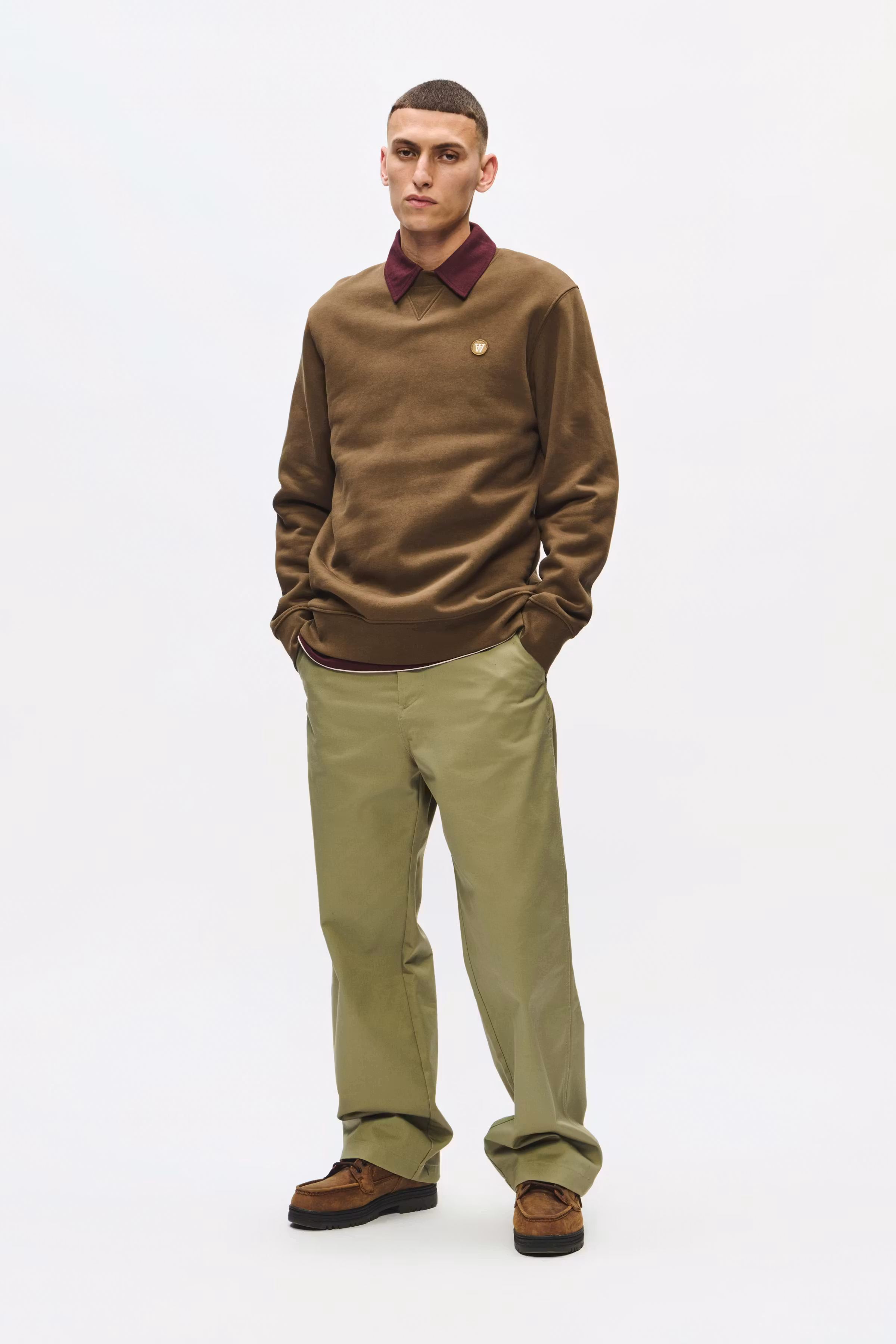WWTye Sweatshirt LOOKBOOK FRONT 30251378-190815