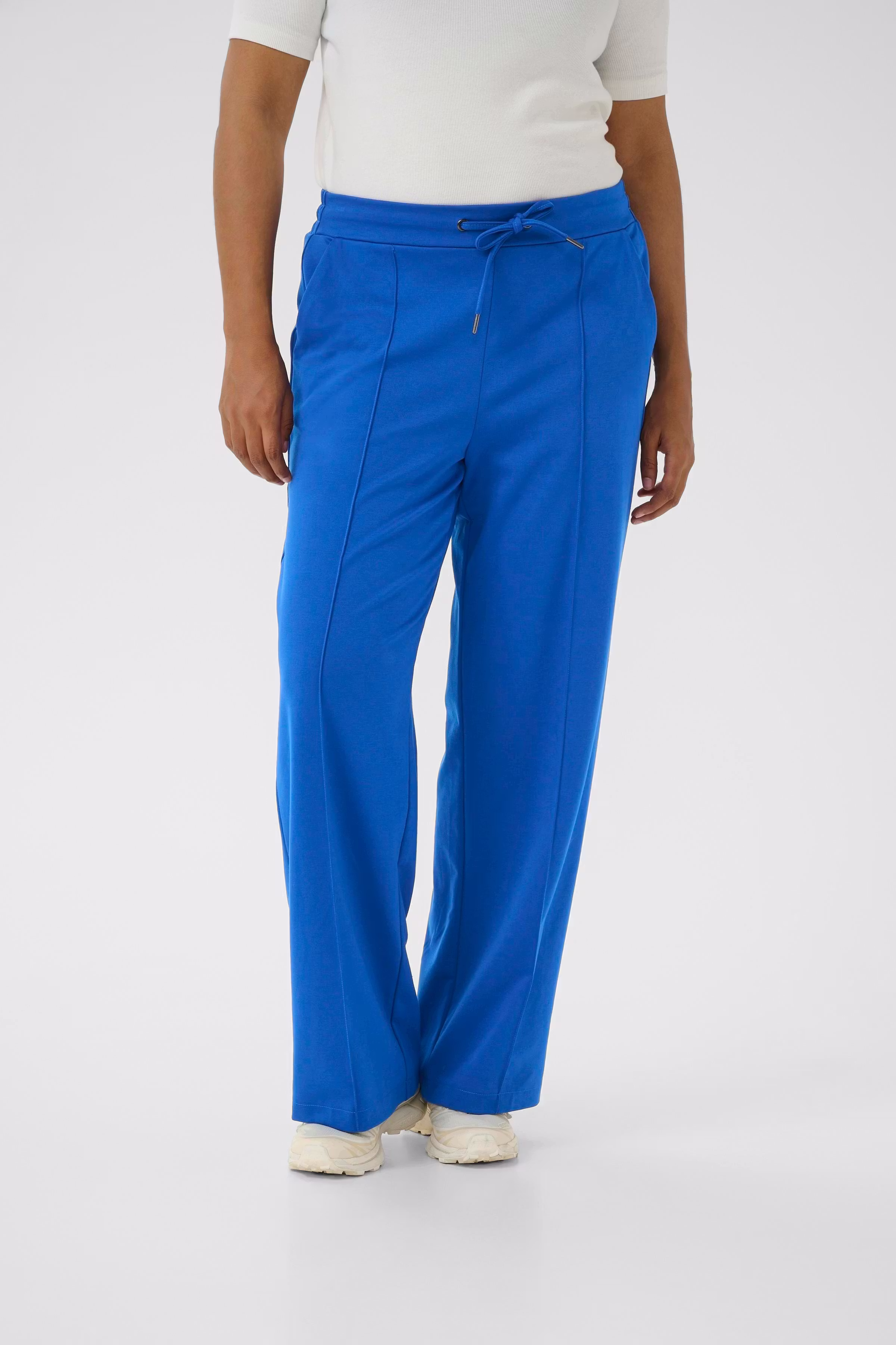 KCjenna Straight Pantalon LOOKBOOK FRONT 10582248-193952