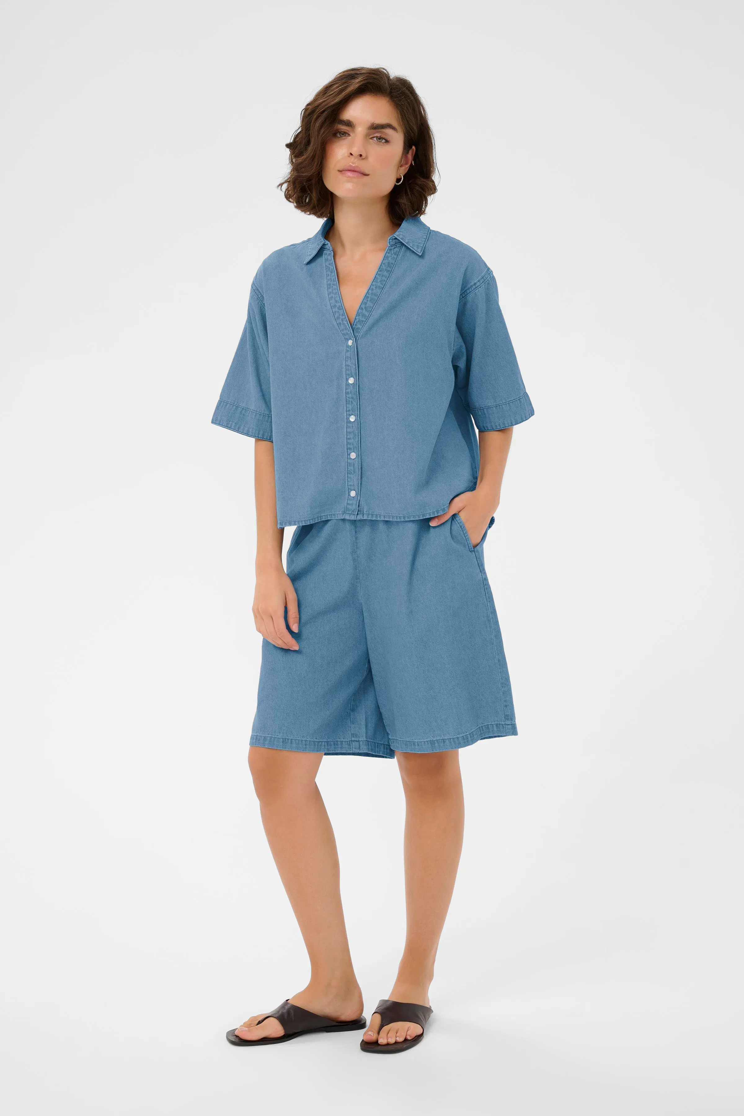 KAjade Bermuda shorts LOOKBOOK FRONT 10511716-105707