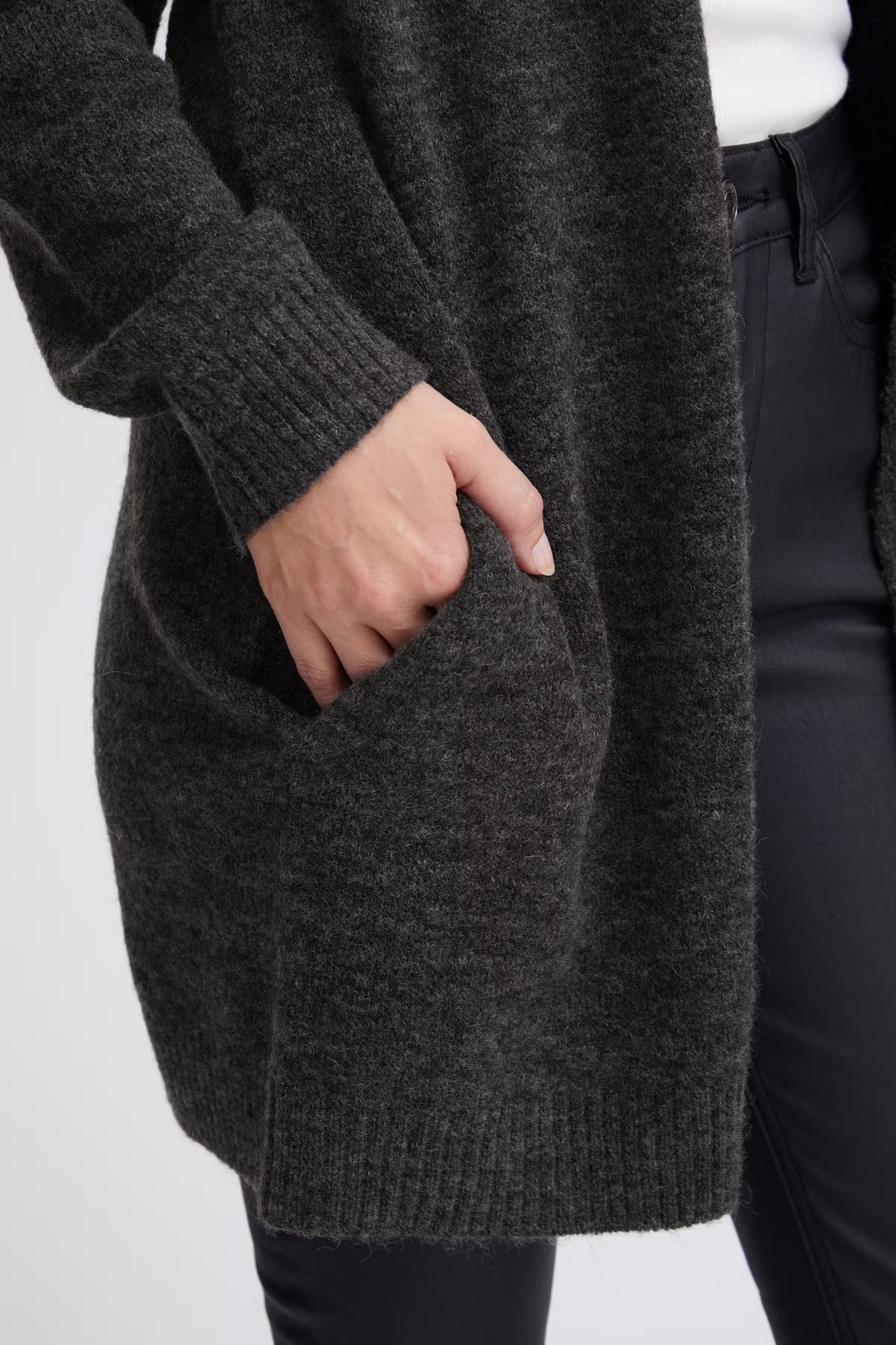 FRSANNY Cardigan LOOKBOOK DETAIL 20612837-202490