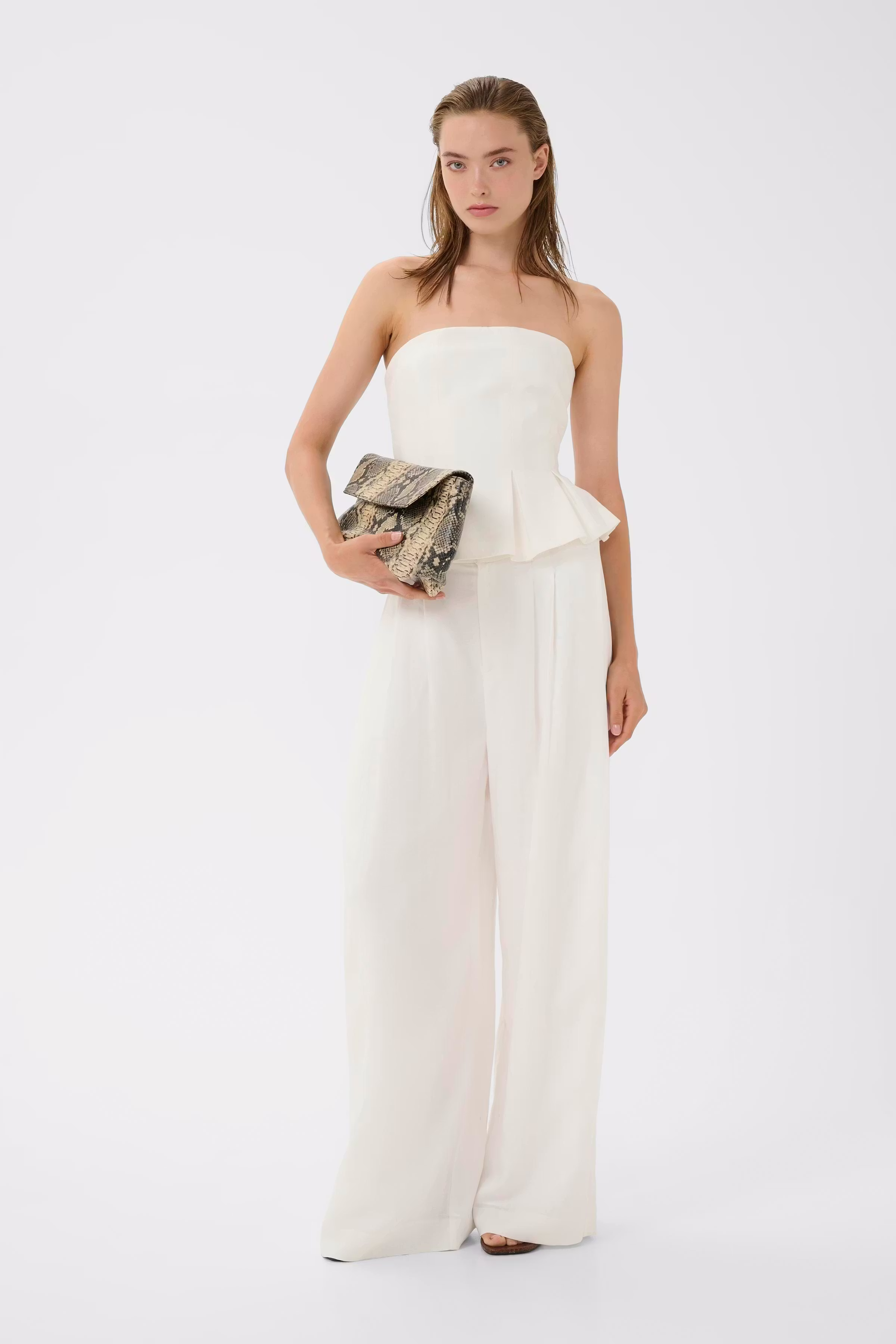 GZriava Leinenhosen LOOKBOOK FRONT 10911251-110601
