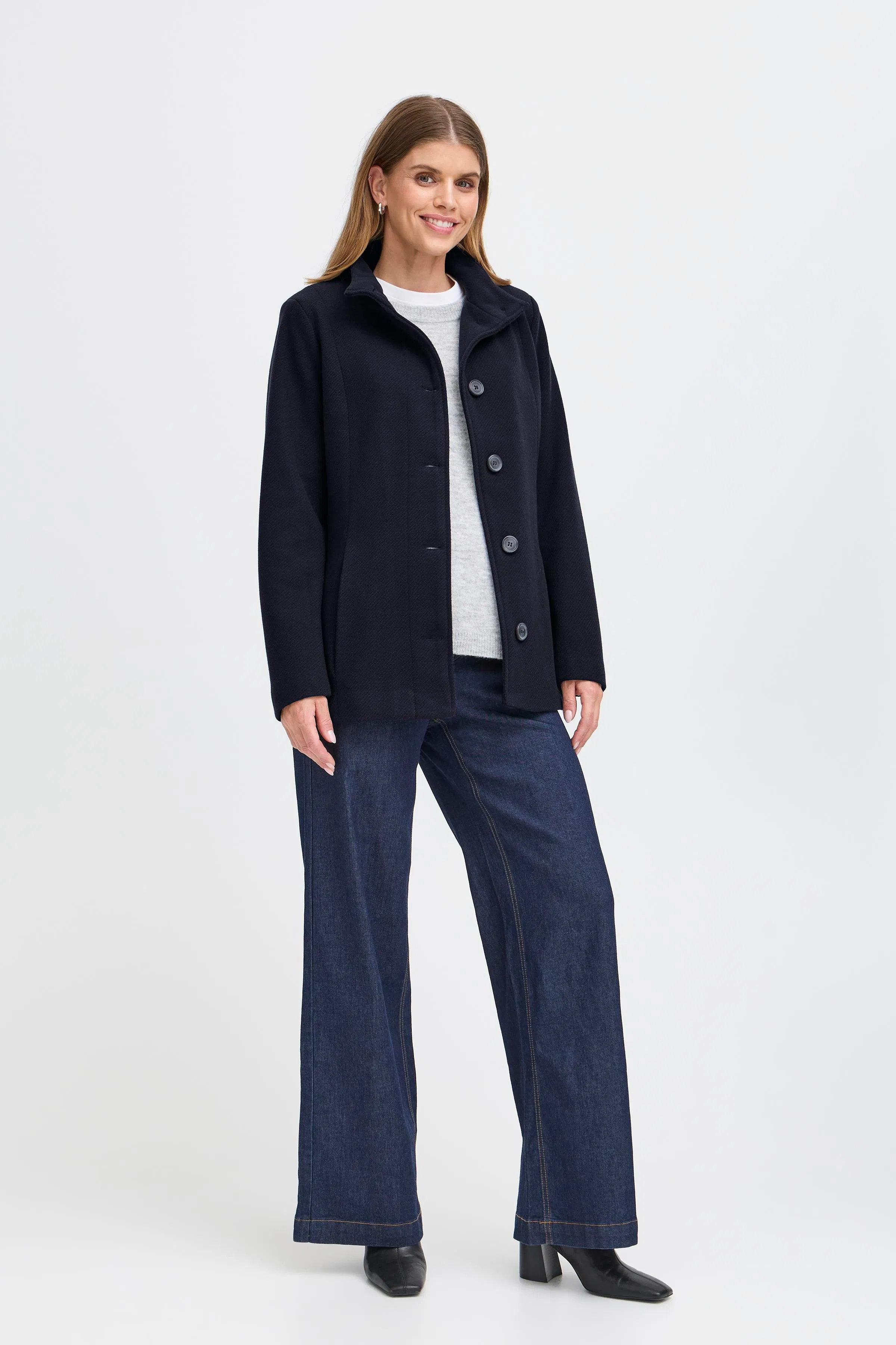 FREVILLA Yttertøy LOOKBOOK FRONT 20615676-1939241