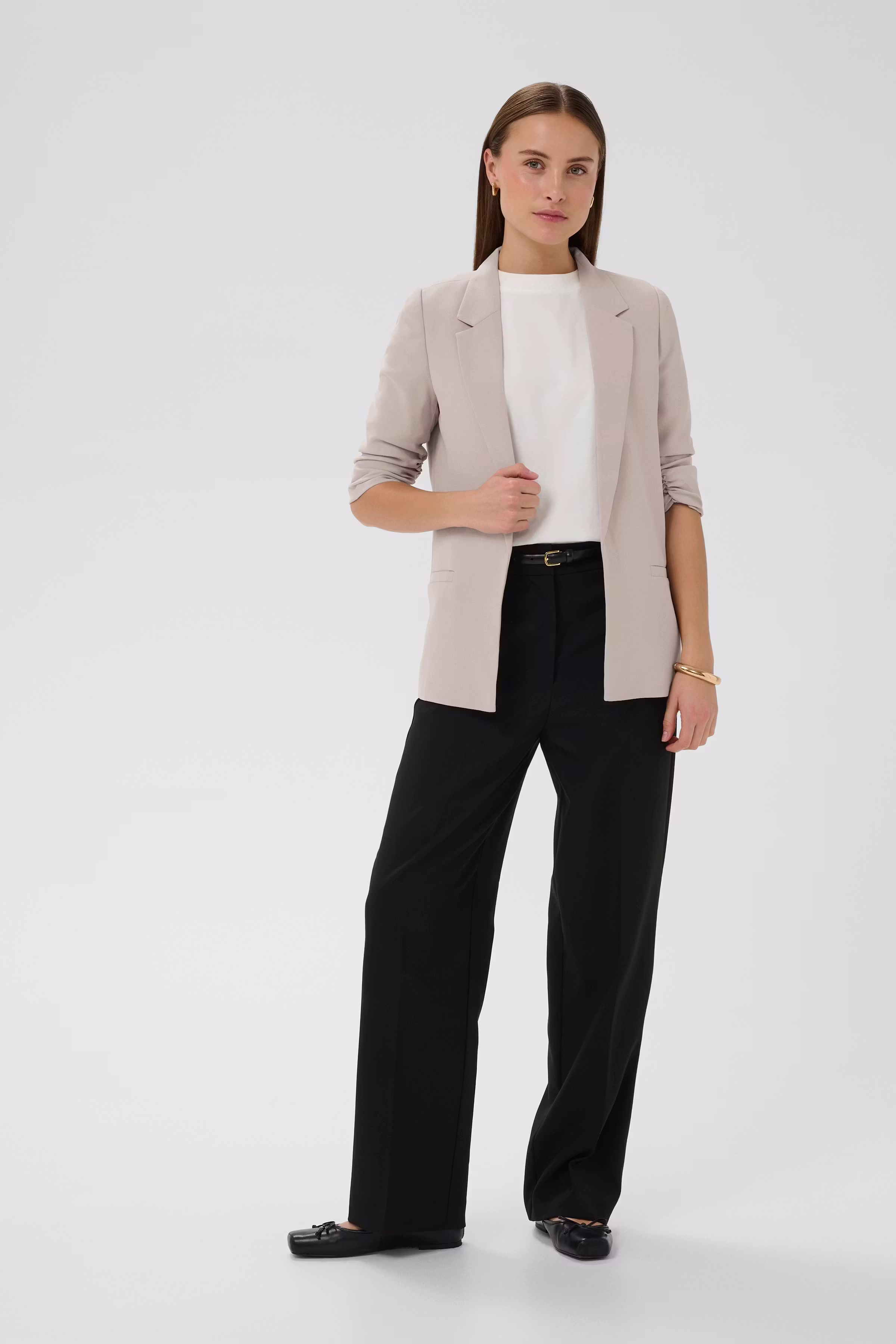 SLShirley Blazer LOOKBOOK FRONT 30403608-153800