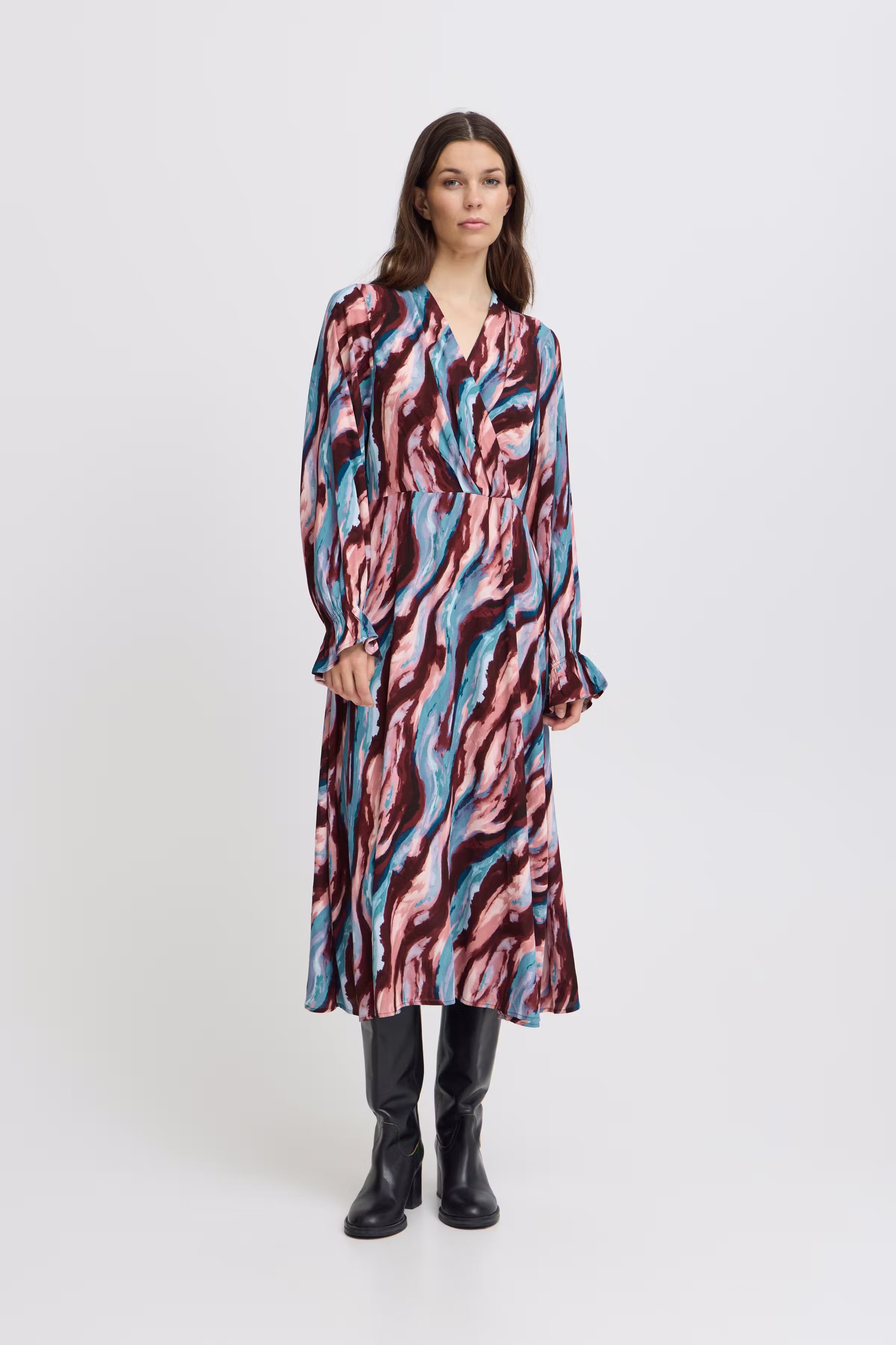 IHHEVAZI Kleid LOOKBOOK FRONT 20121936-203678