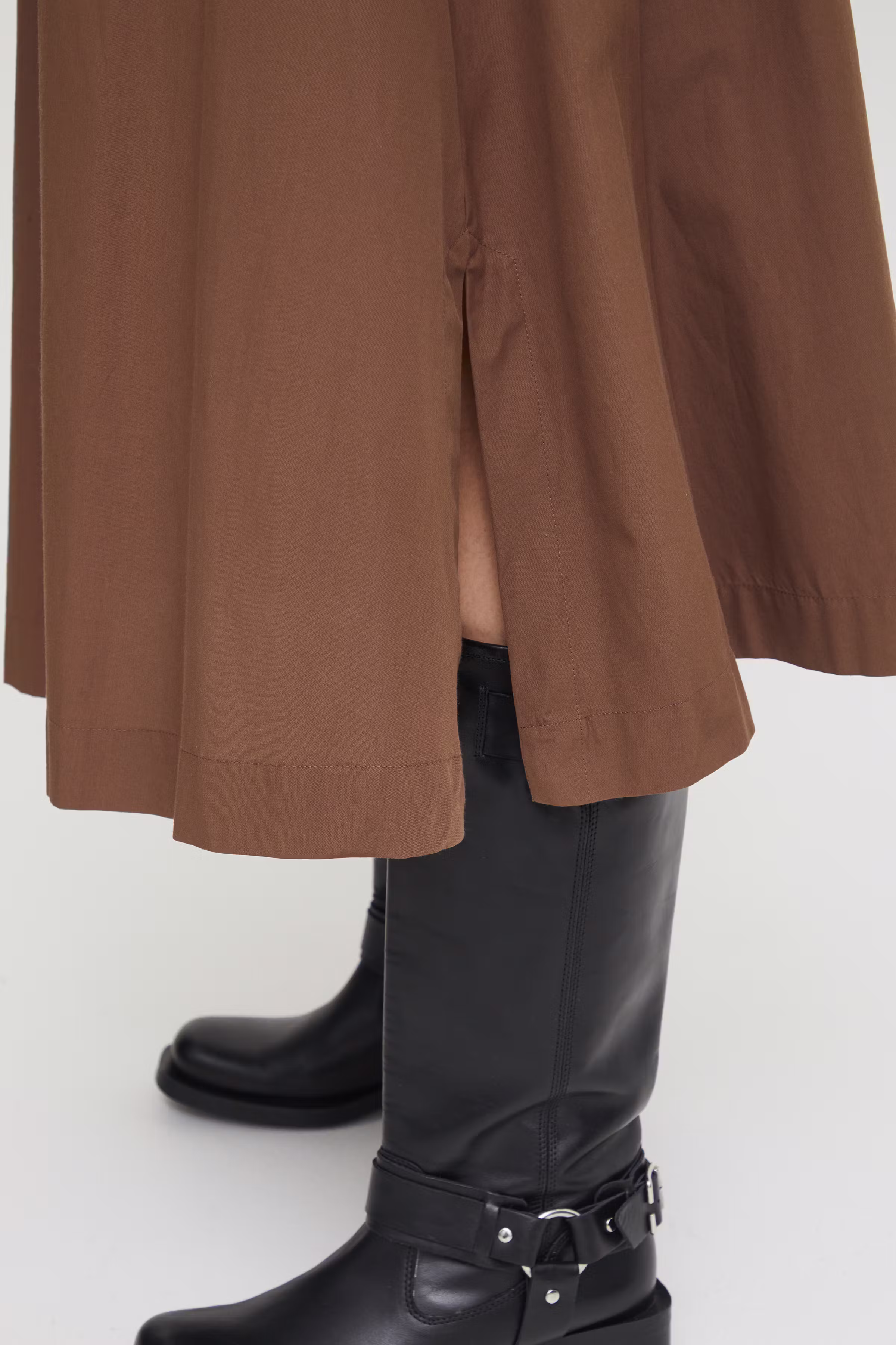 FRSHIRLA Rok LOOKBOOK DETAIL 20612412-191116