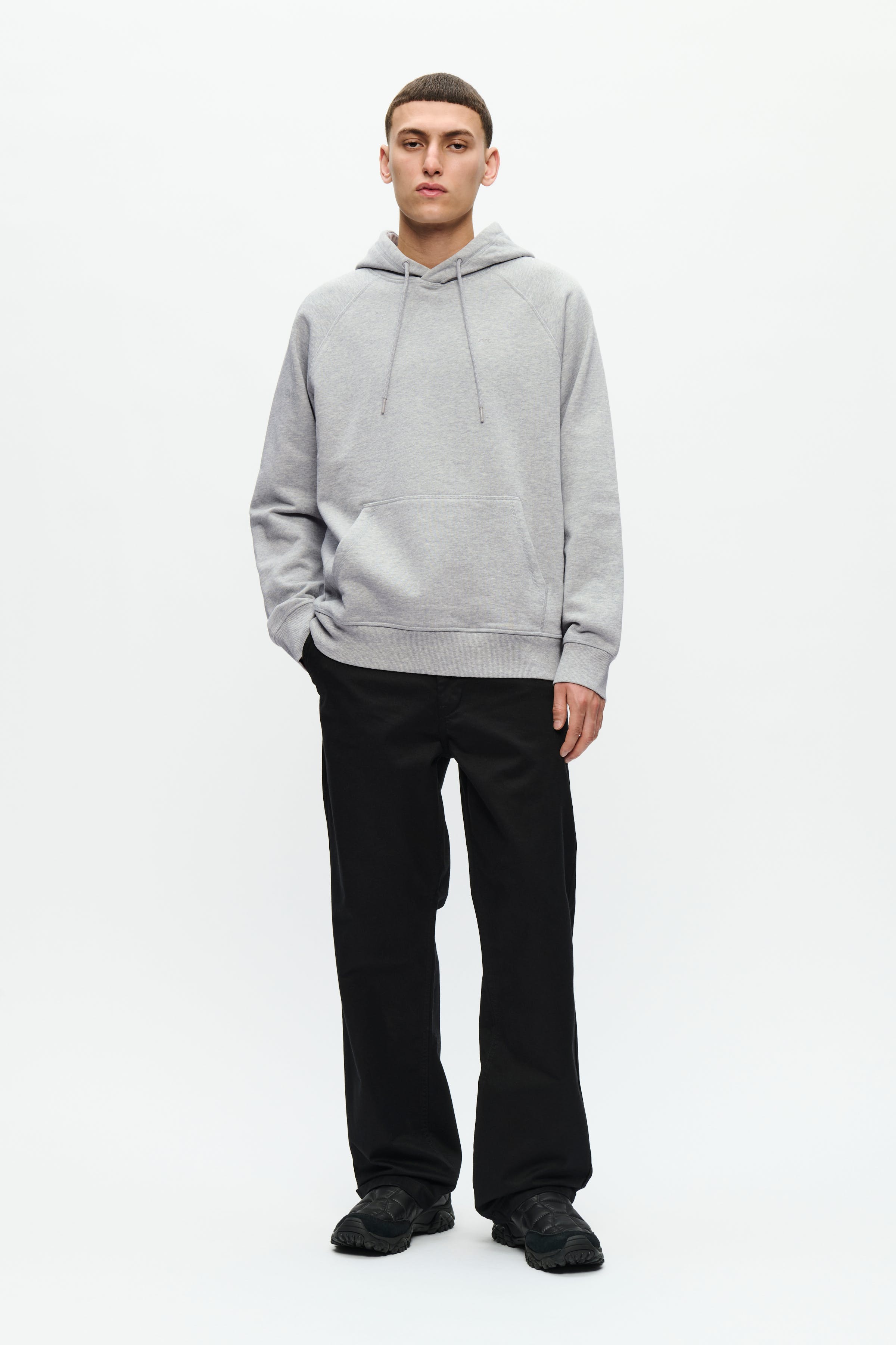 WWFred Sweatshirt LOOKBOOK FRONT 30251552-303736