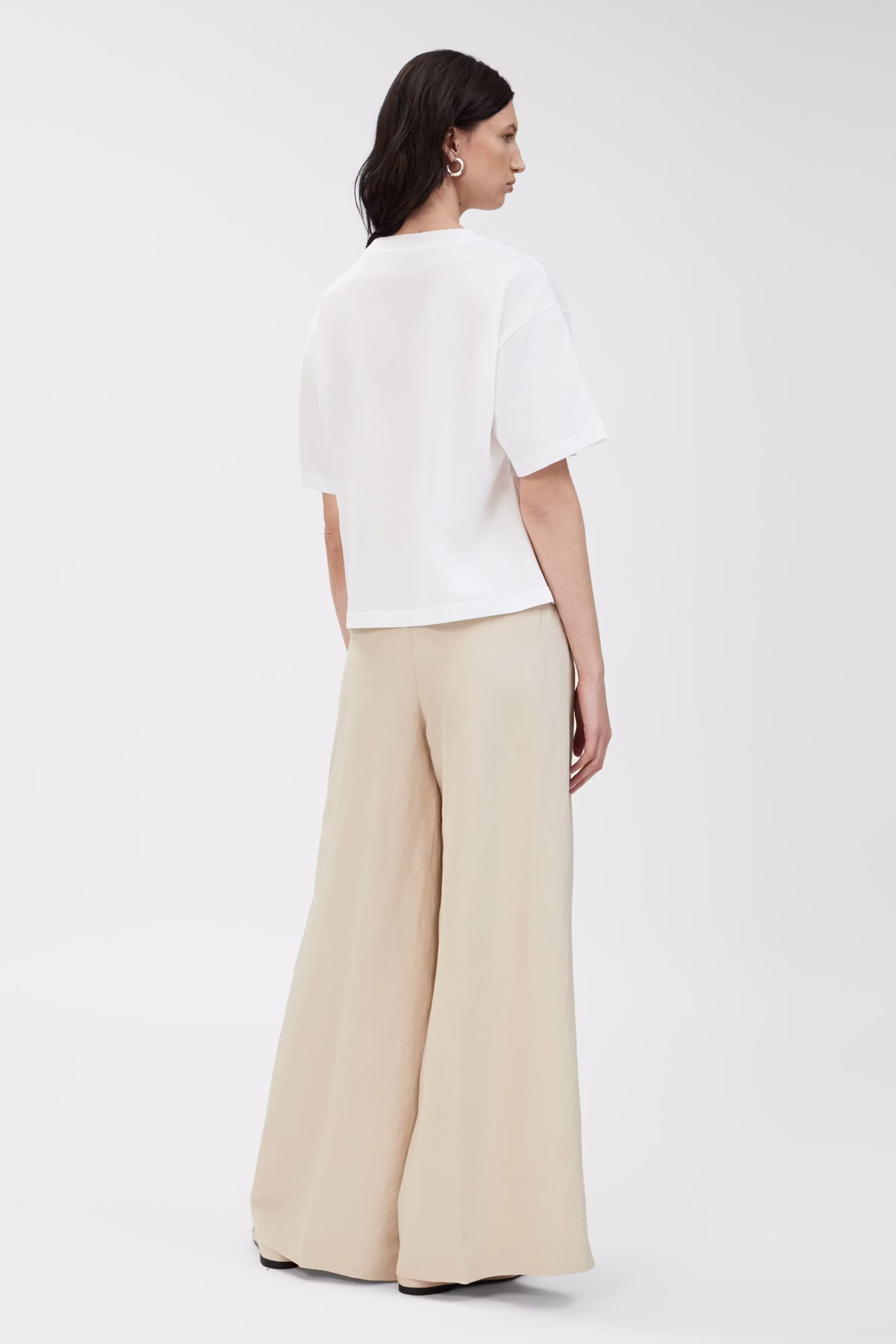 KYLA T-shirt LOOKBOOK BACK 30600477-WH001