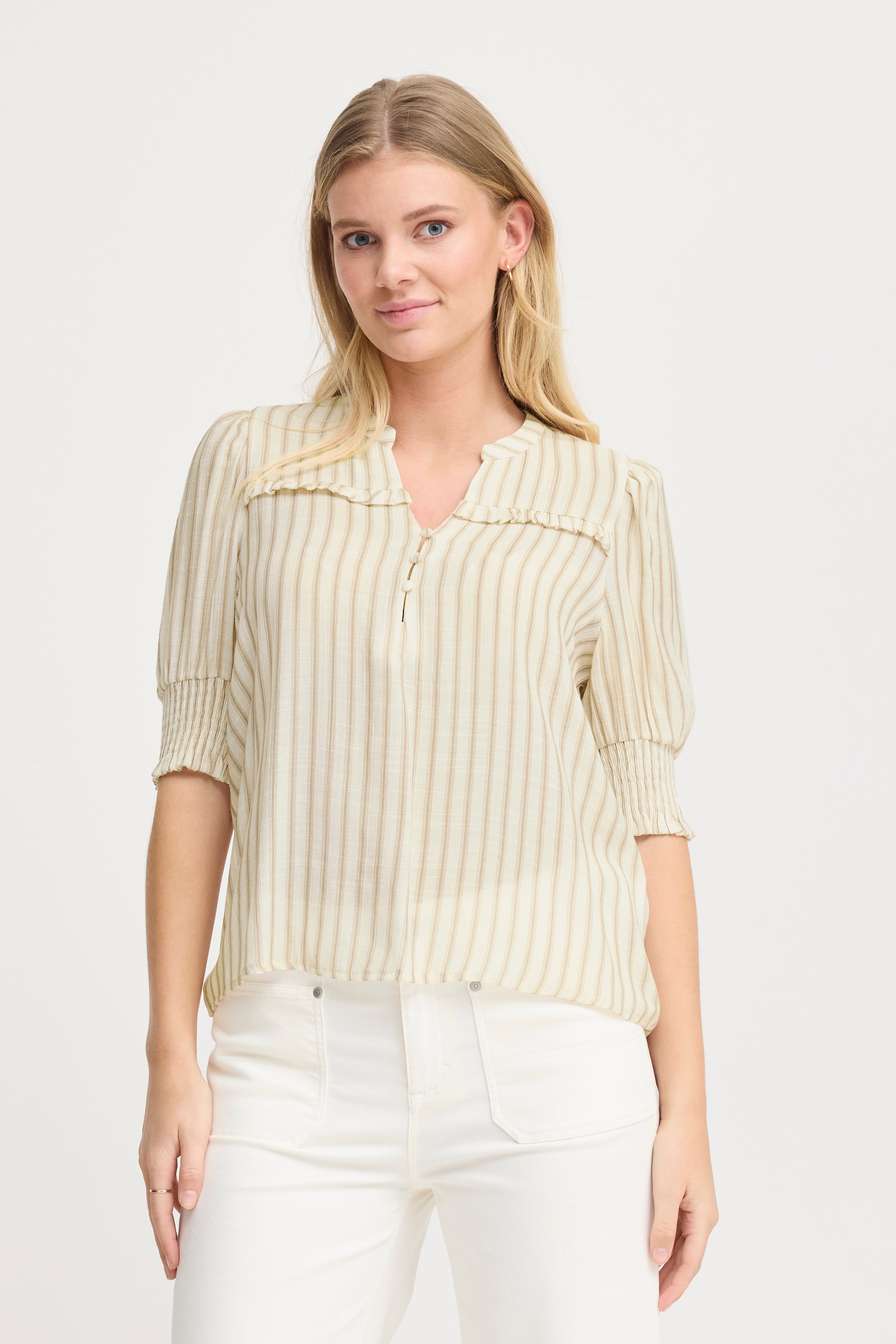 FRALYSSA Blus LOOKBOOK FRONT 20616096-205138