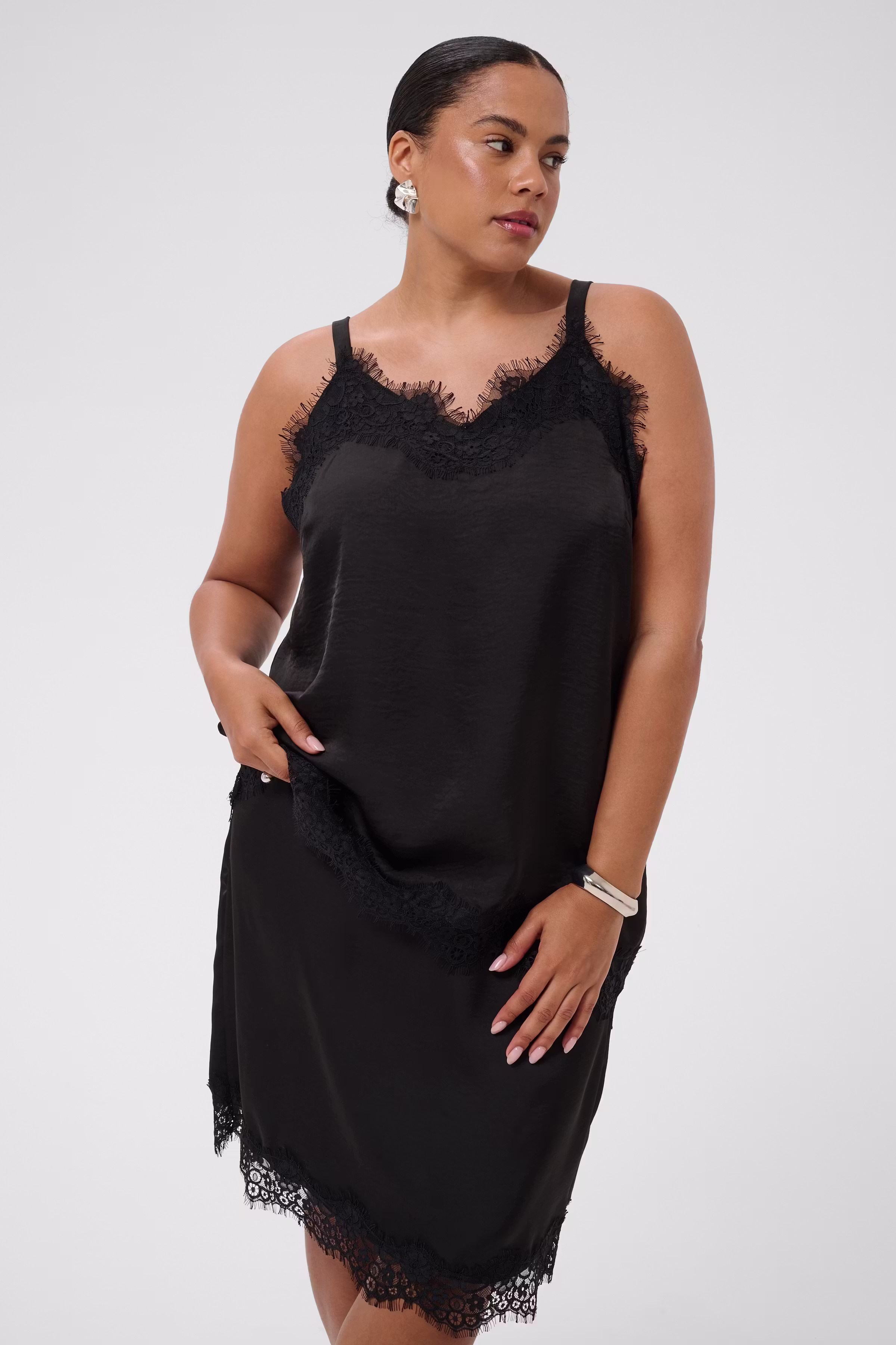 KCjanie Top LOOKBOOK DETAIL 10584626-106480