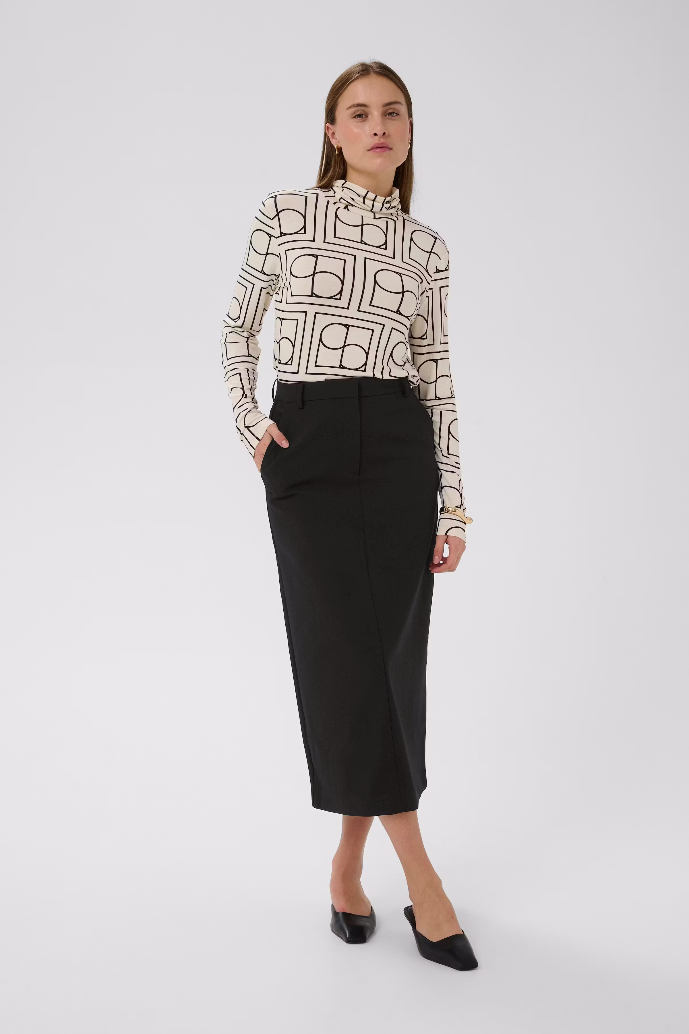 SLCorinne Skirt LOOKBOOK FRONT 30408085-194008