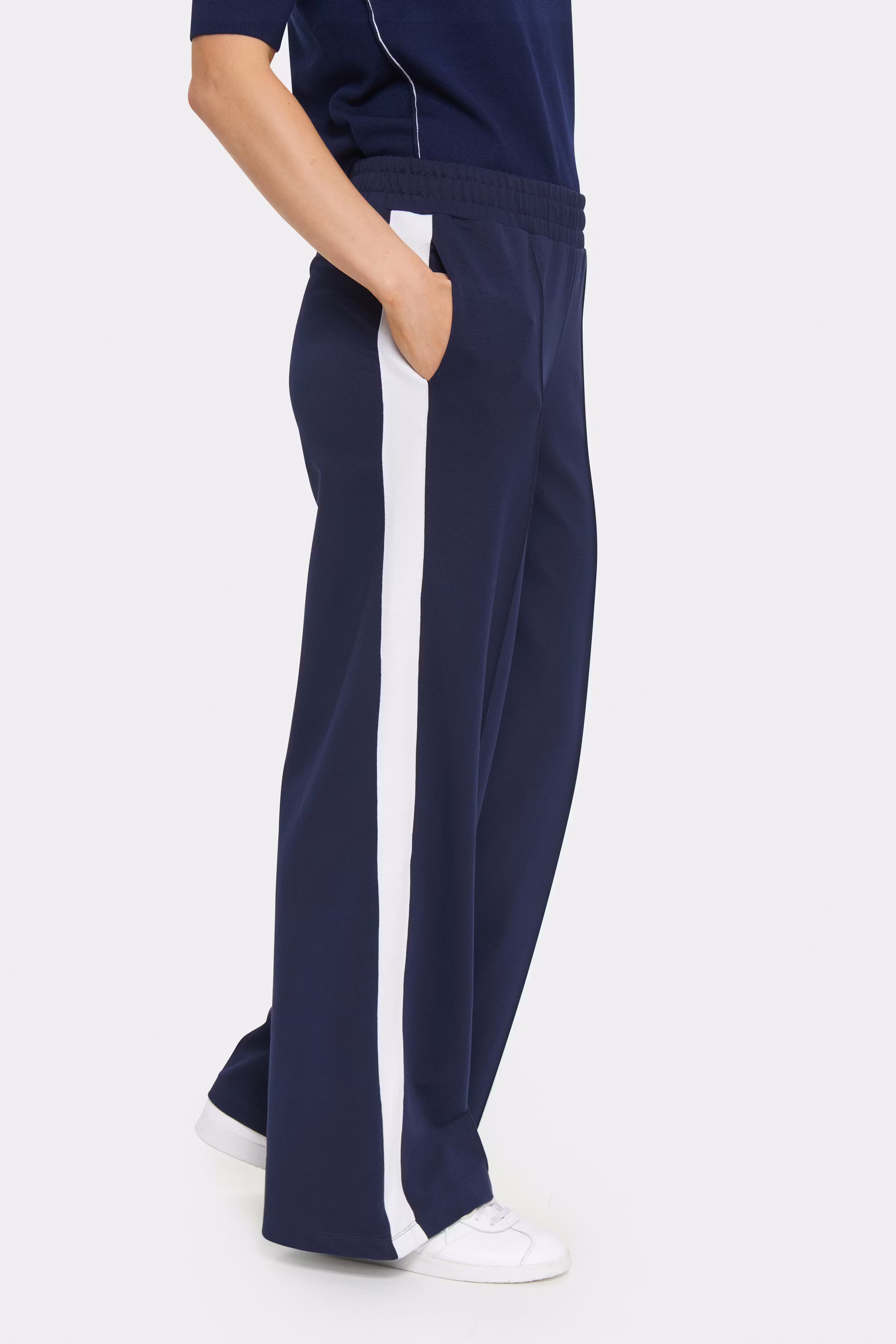 OsakaSZ Trousers LOOKBOOK FRONT 30514737-193812