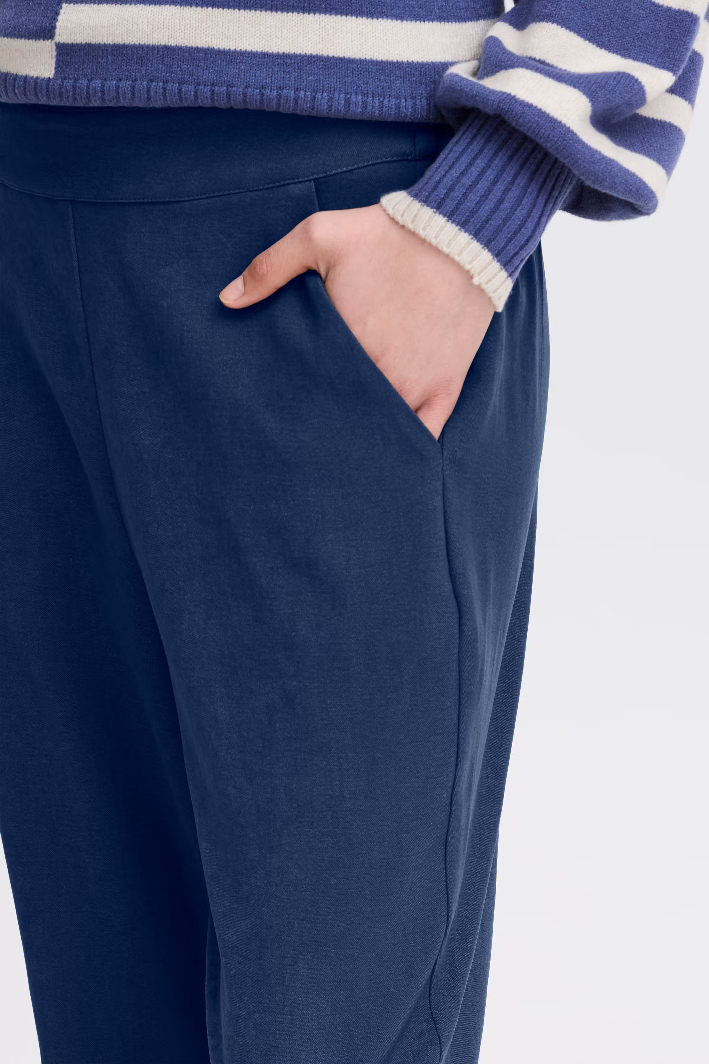 FRPAMILA Bukser LOOKBOOK DETAIL 20613802-193923