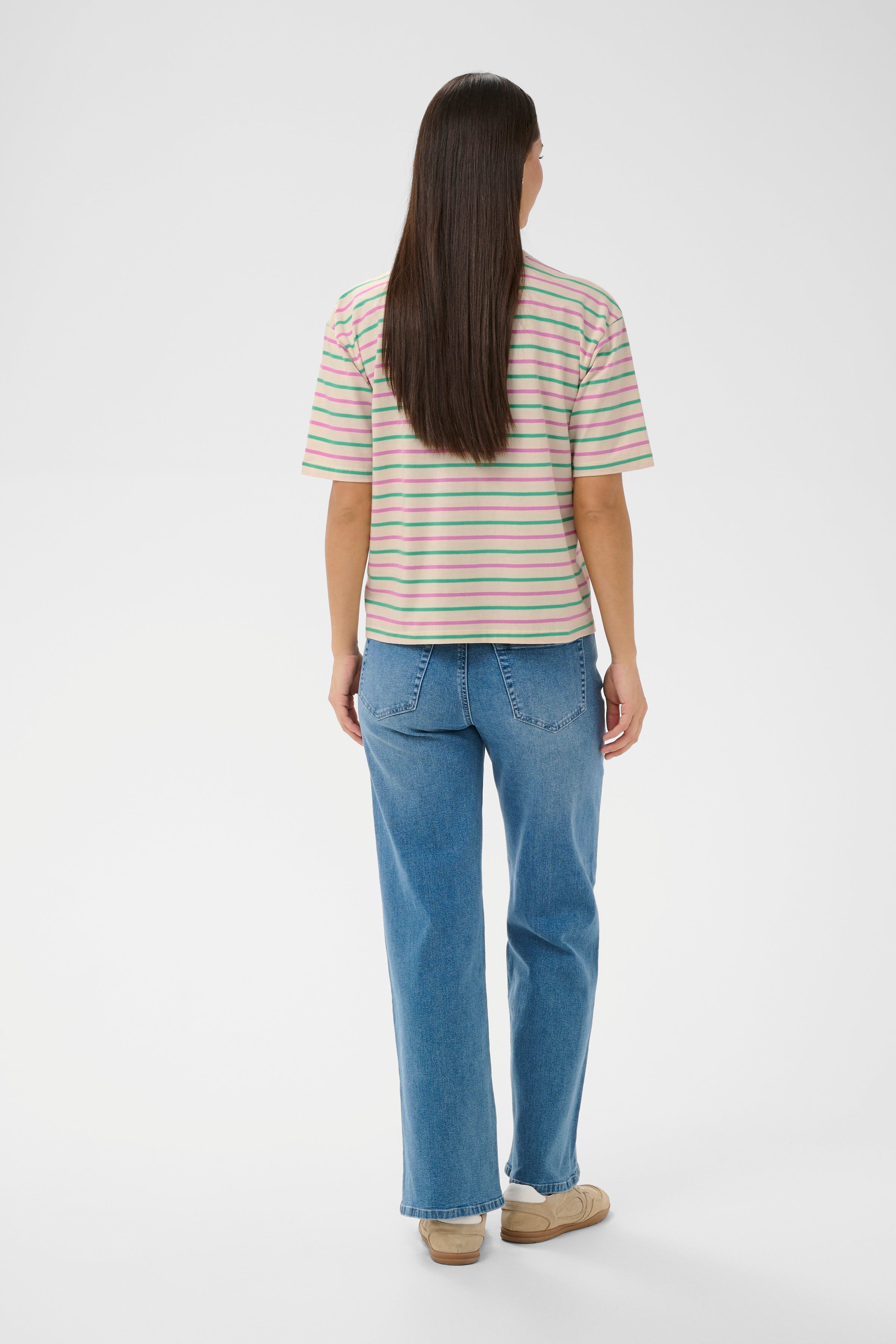 KAwinny T-shirt LOOKBOOK BACK 10508777-109713