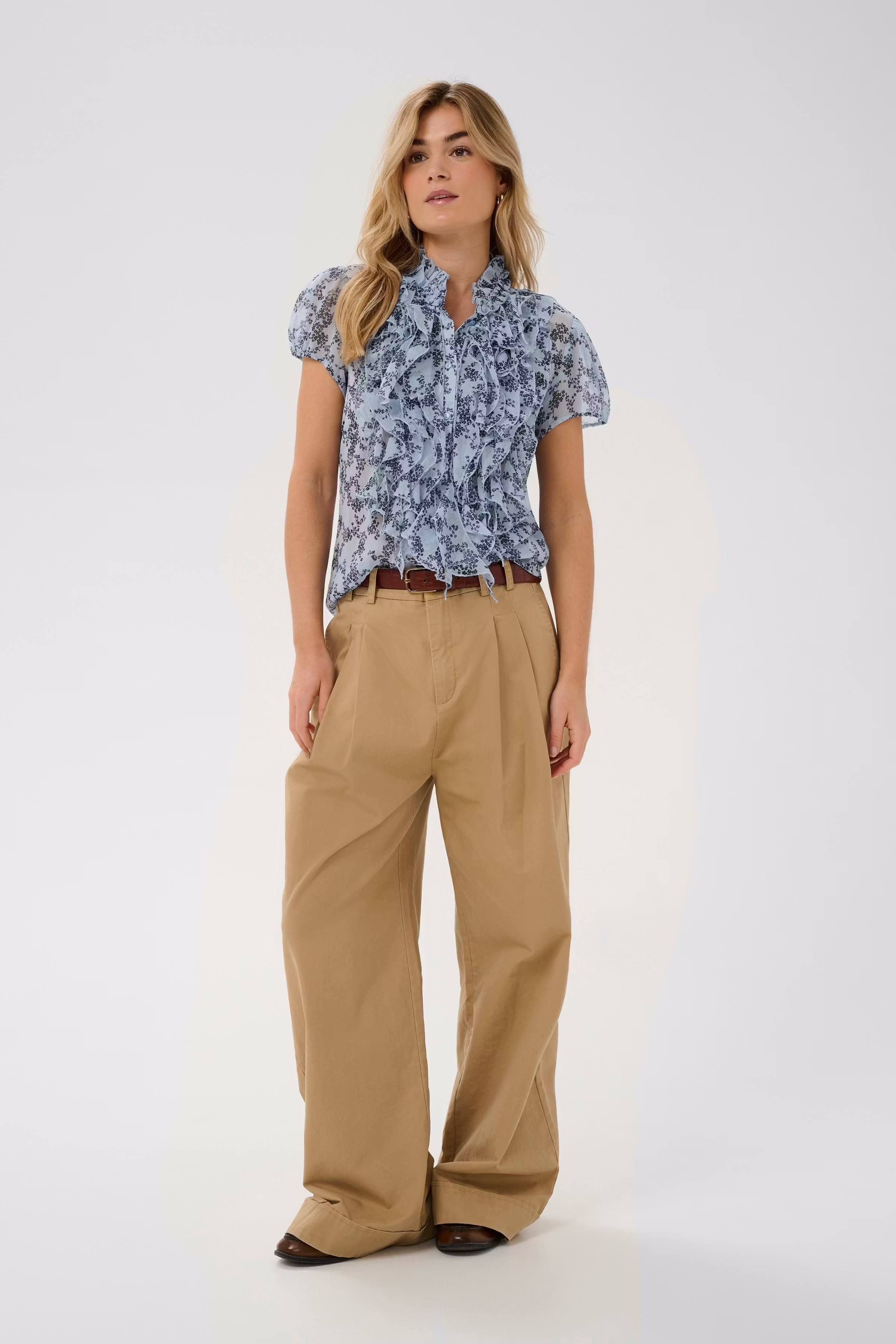 LiljaSZ Hemd LOOKBOOK FRONT 30512464-304735