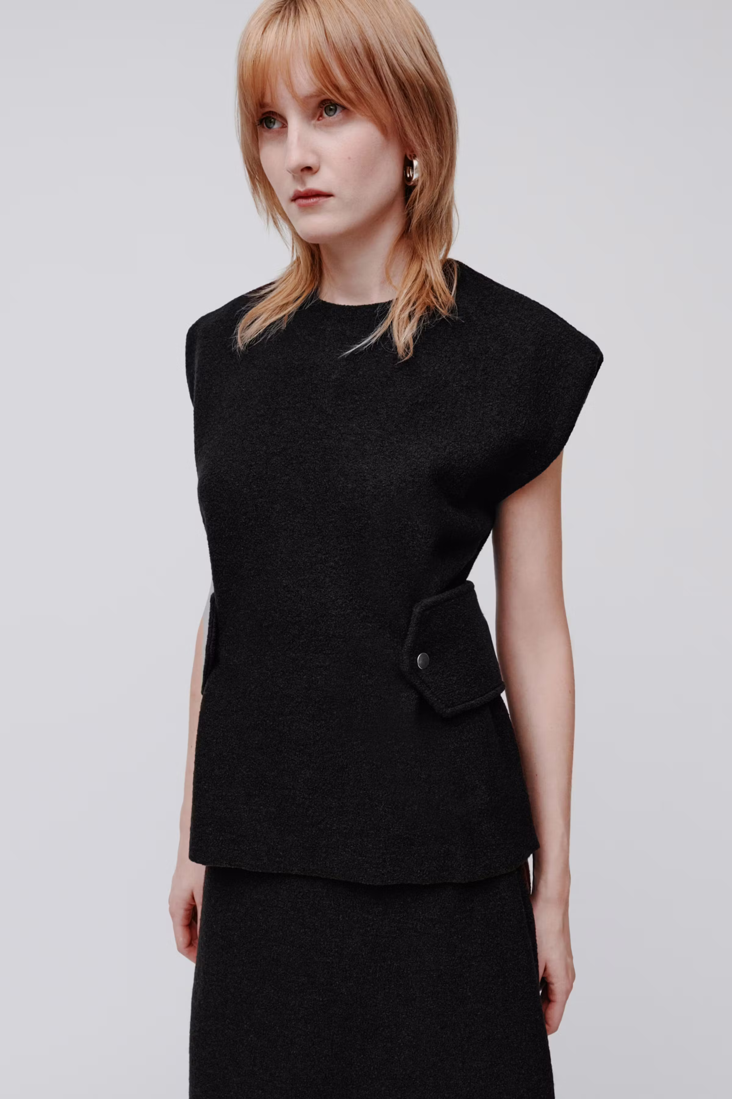 TOULA TOP LOOKBOOK FRONT 30600576-BK999