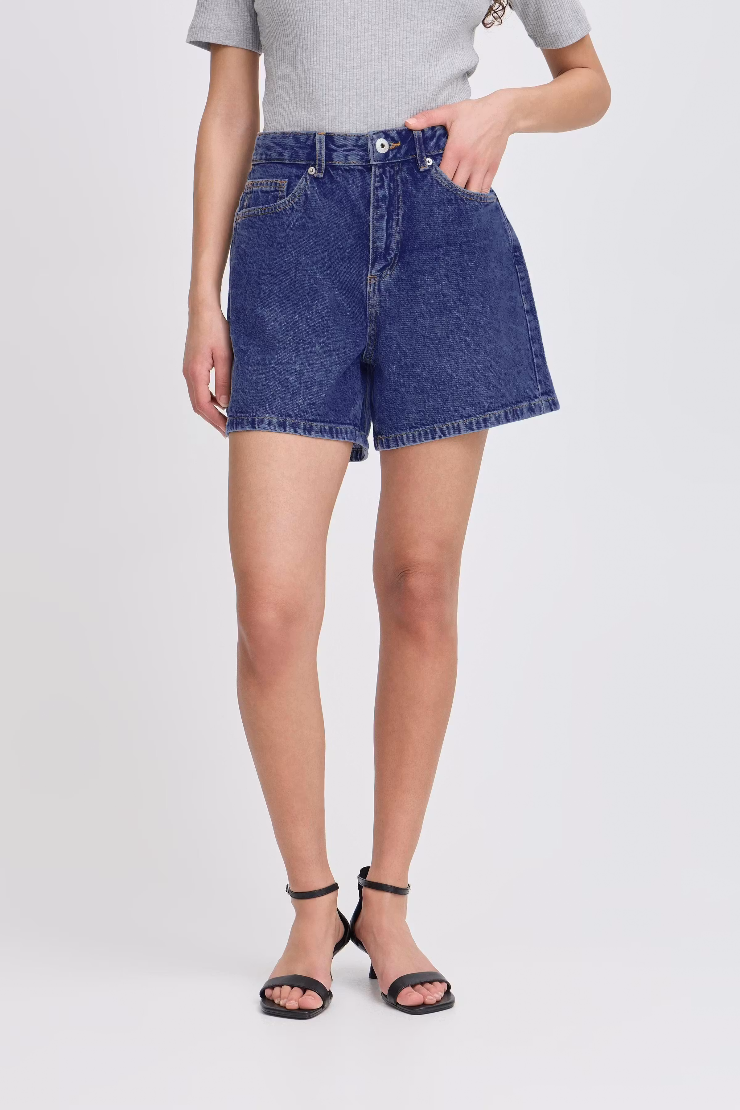 IHAVENY Shorts LOOKBOOK FRONT 20121297-200374