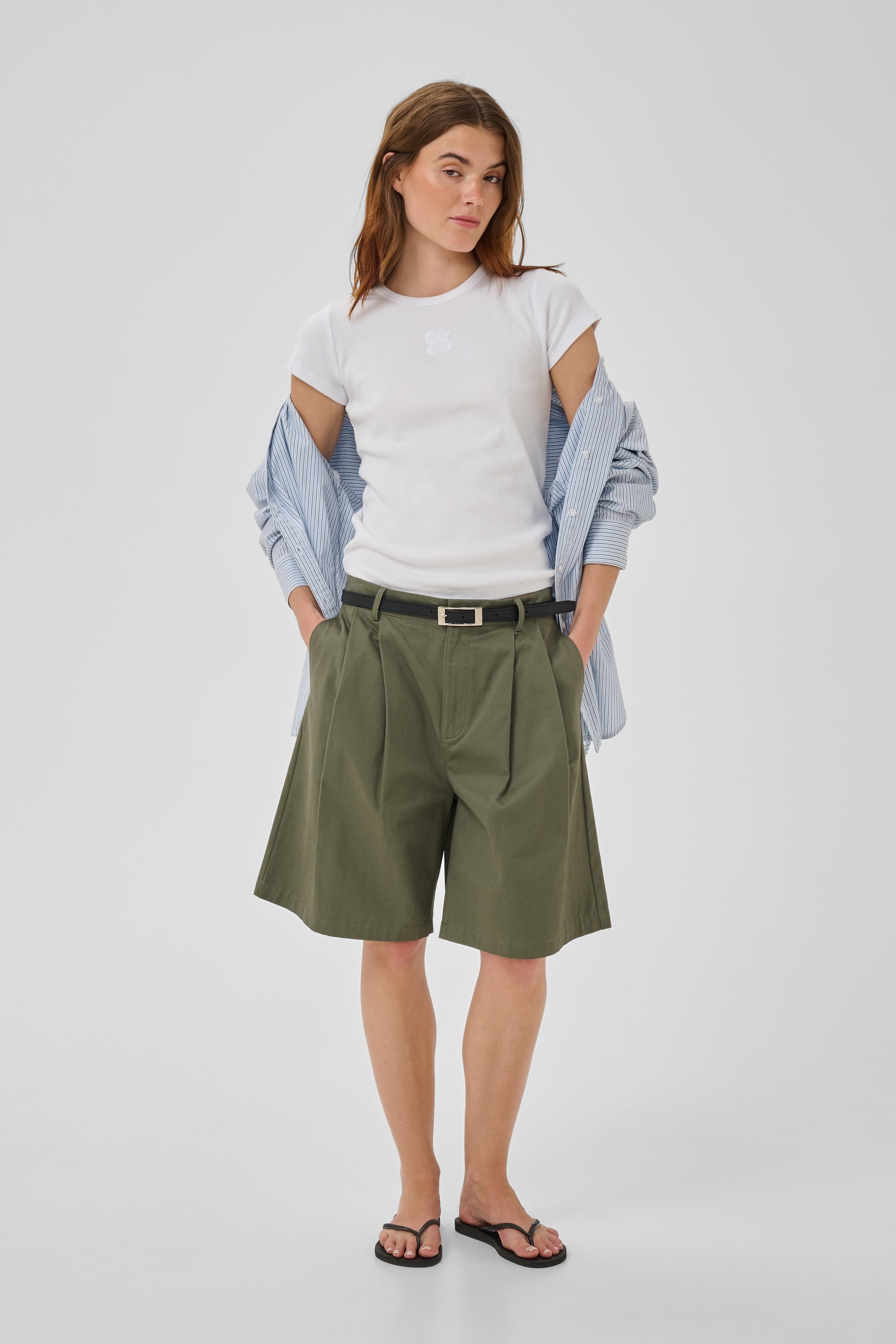 09 THE MANDY TEE LOCATION NONE 10704859-110601