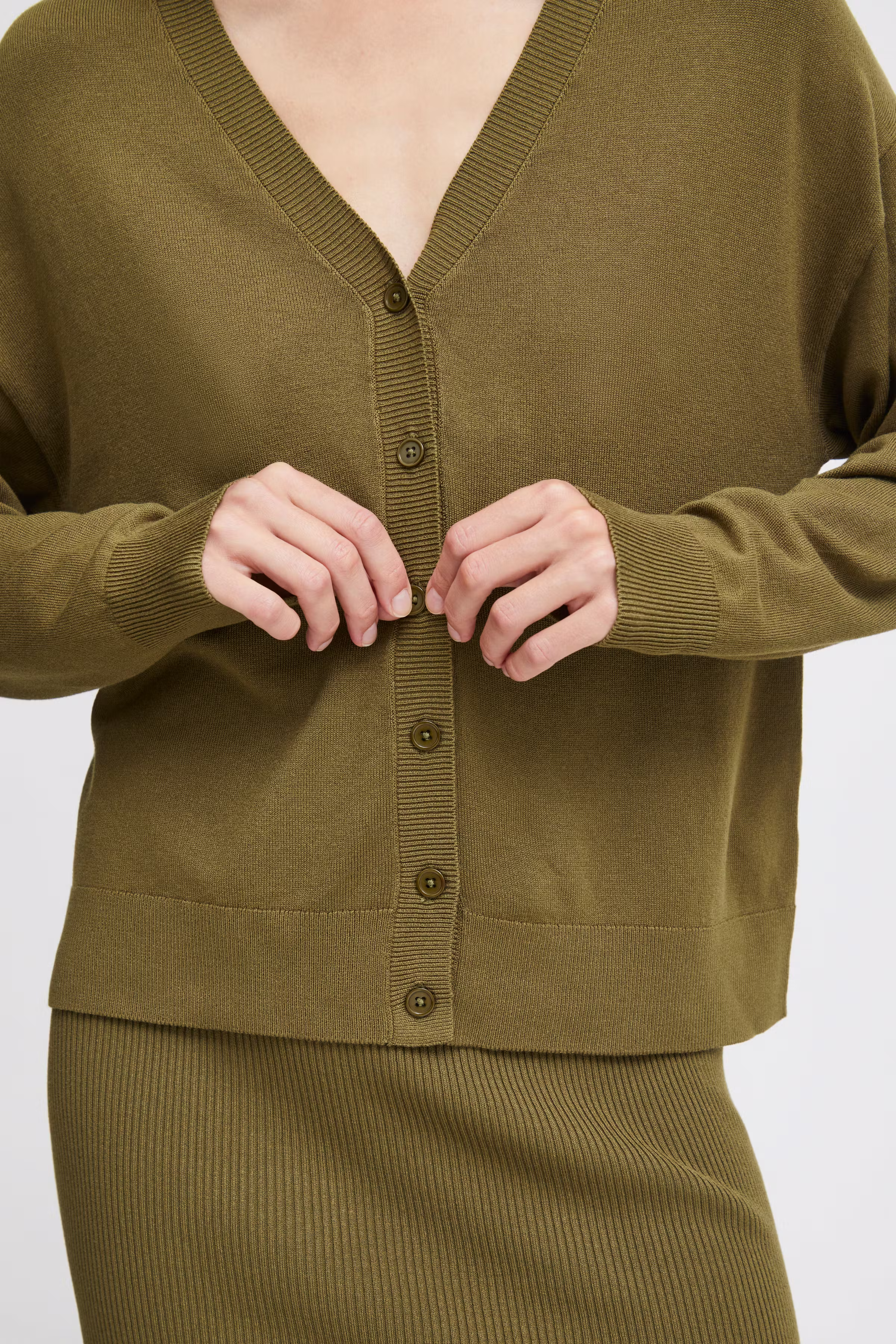 BYMMORLA Pullover LOOKBOOK DETAIL 20815302-190622