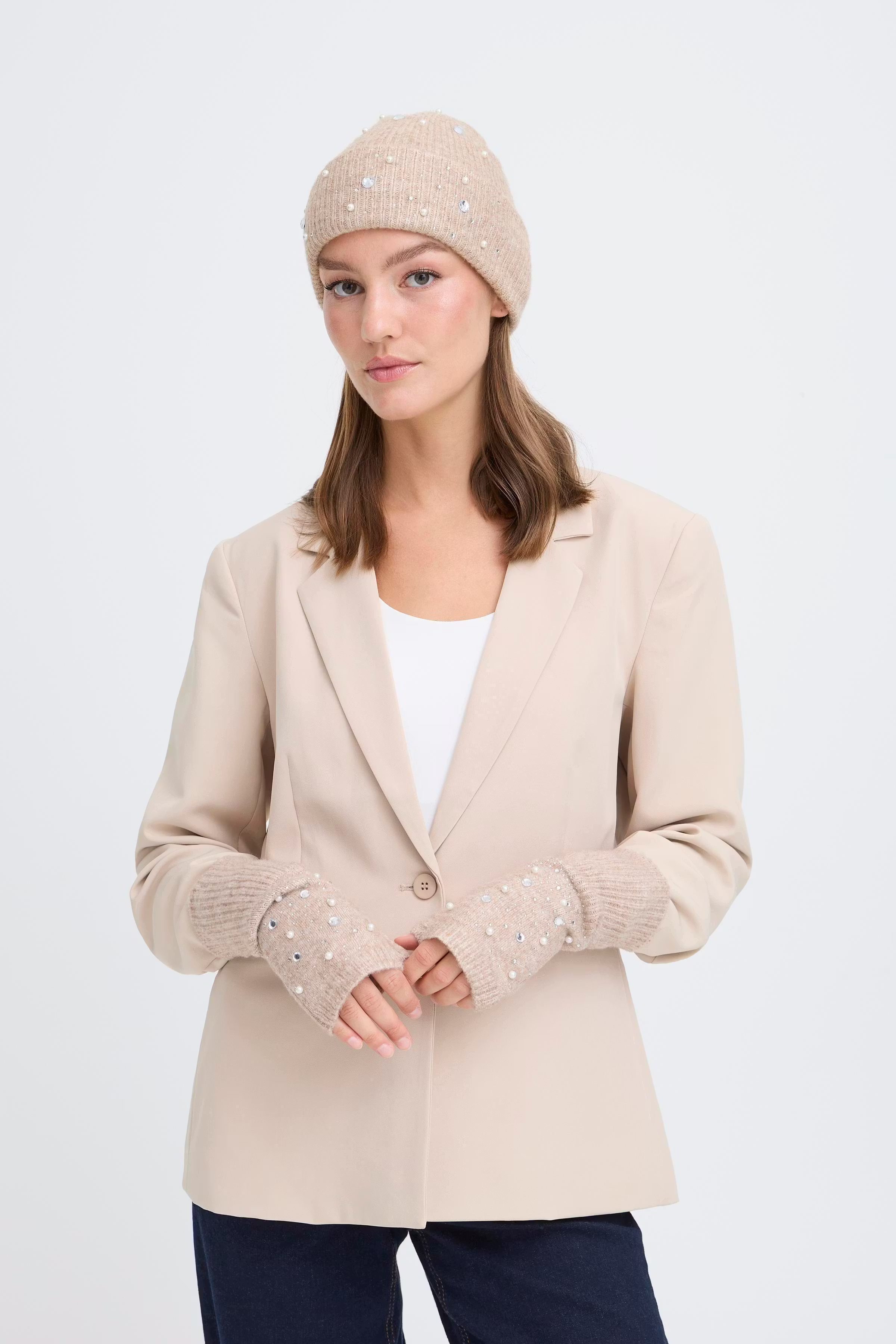 IAMACY Hue LOOKBOOK FRONT 20124752-1304011