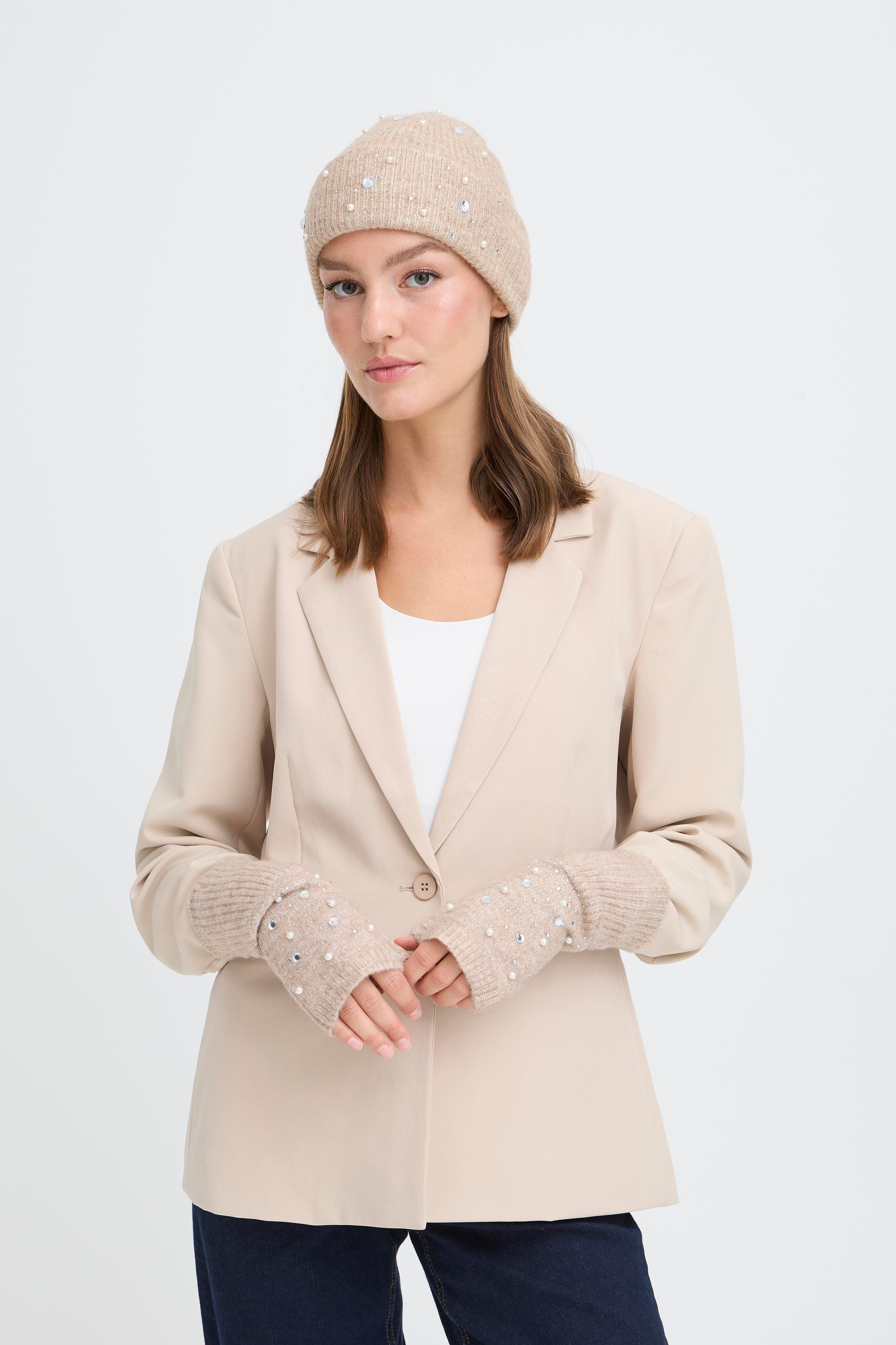 IAMACY Hood LOOKBOOK FRONT 20124752-1304011