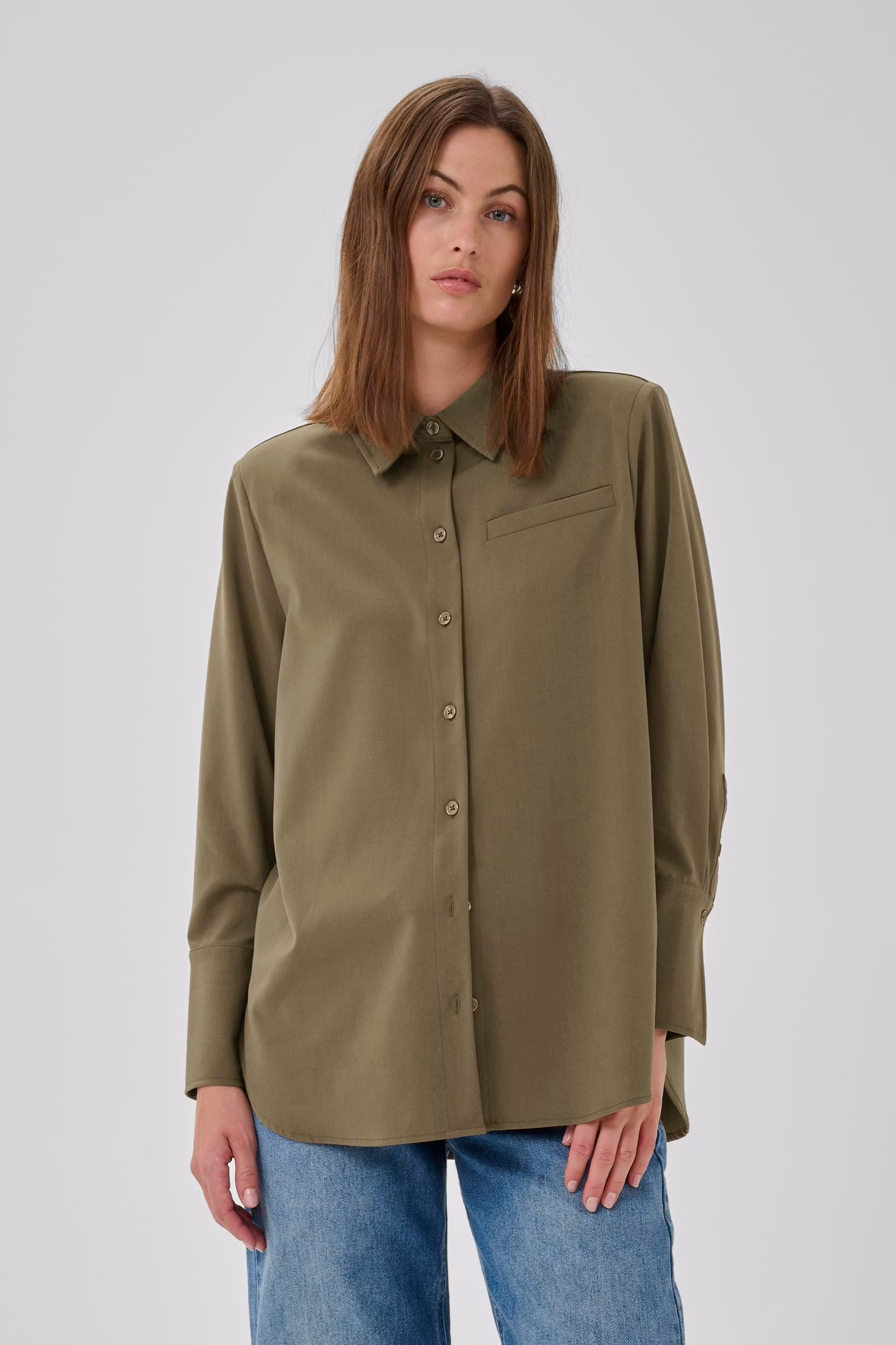 MWHace Shirt LOOKBOOK FRONT 10705406-180820