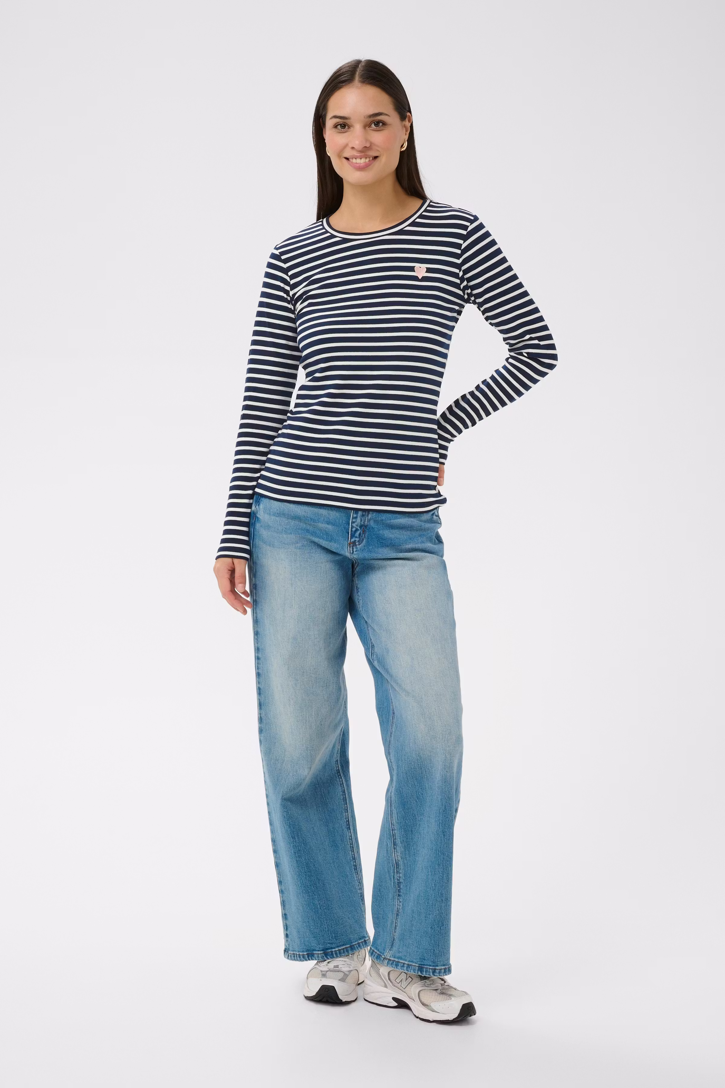 KALiddy T-shirt LOOKBOOK FRONT 10502821-52737