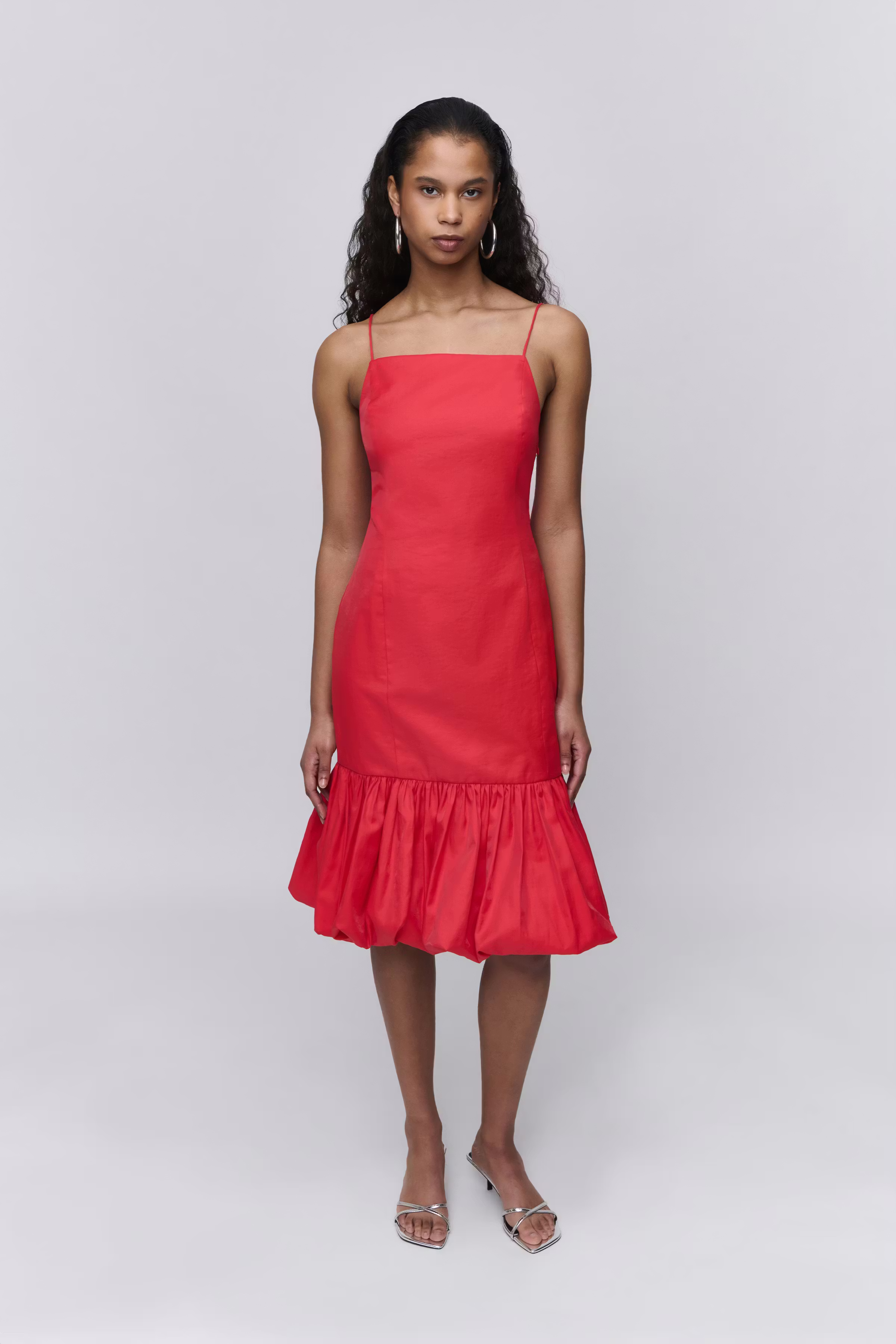 IONAVIDA Kjole LOOKBOOK FRONT 30600670-RE408