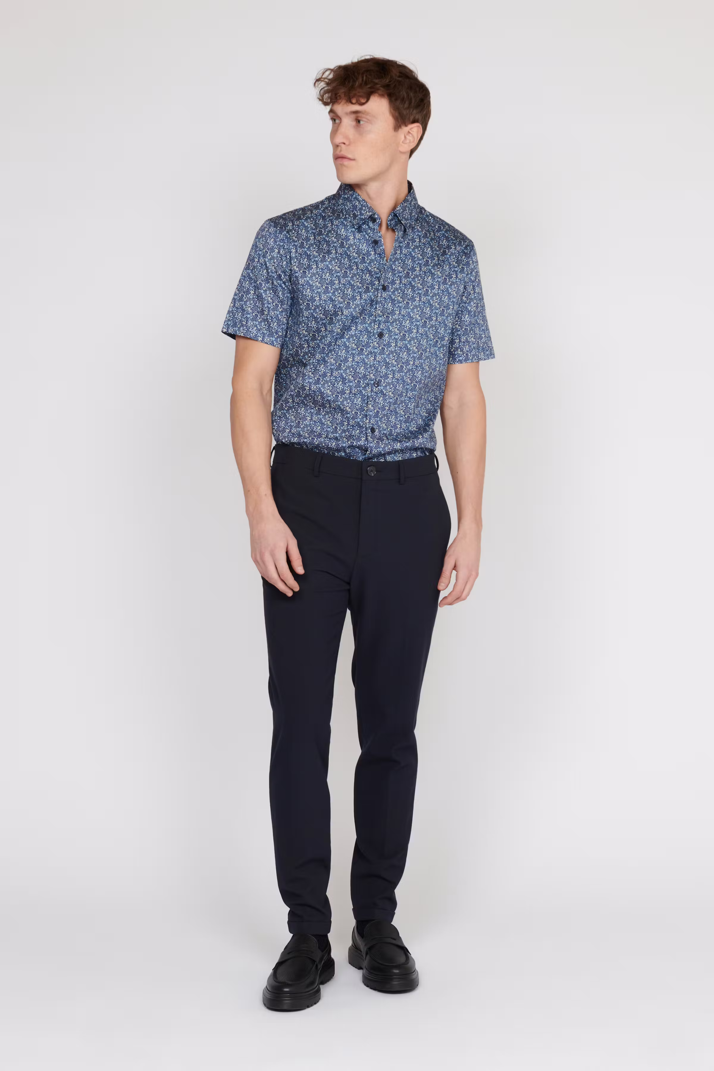 MAtrostol Shirt LOOKBOOK FRONT 30207363-194011