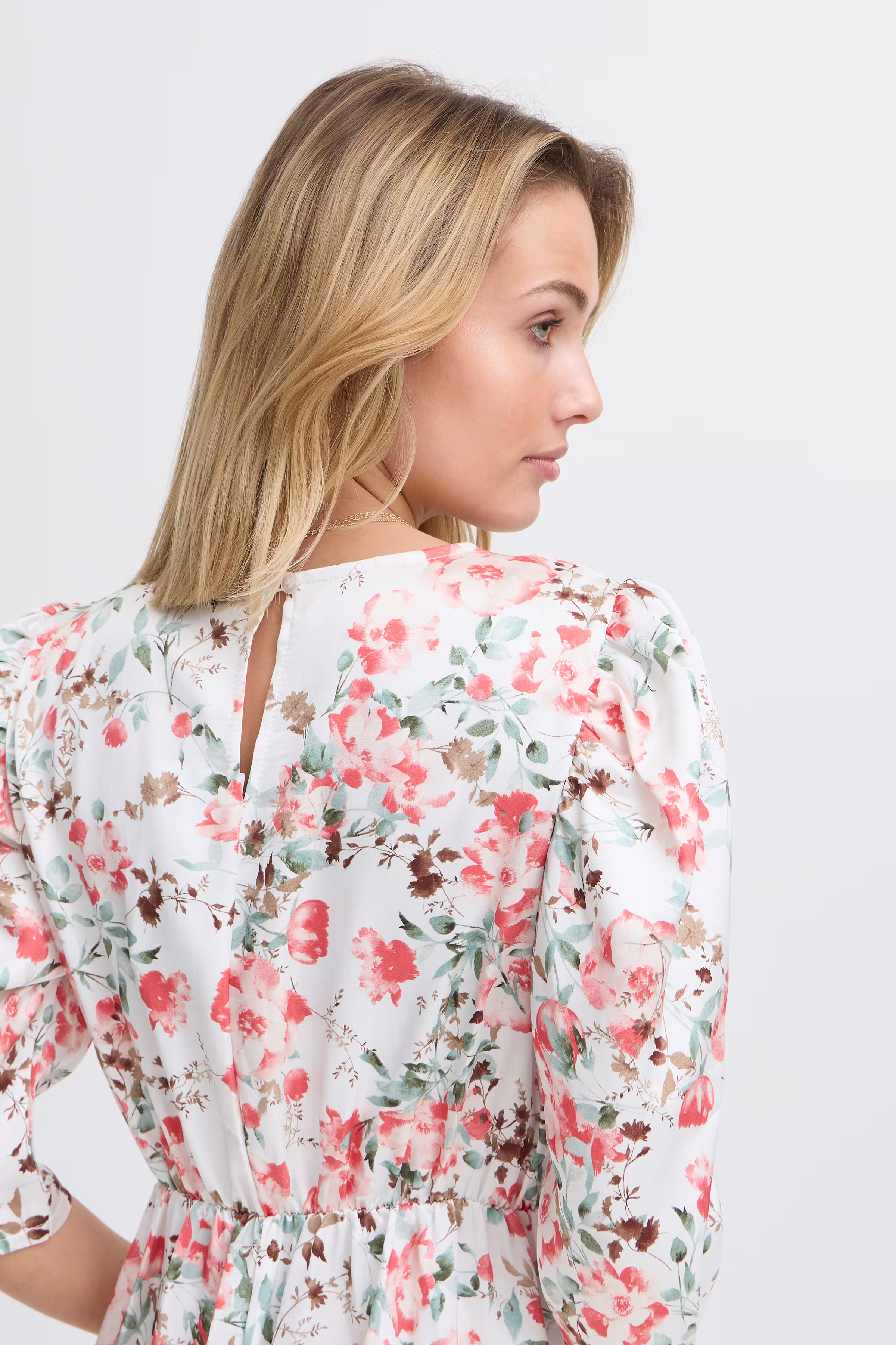 SBLEE Kjole LOOKBOOK DETAIL 22100894-181762