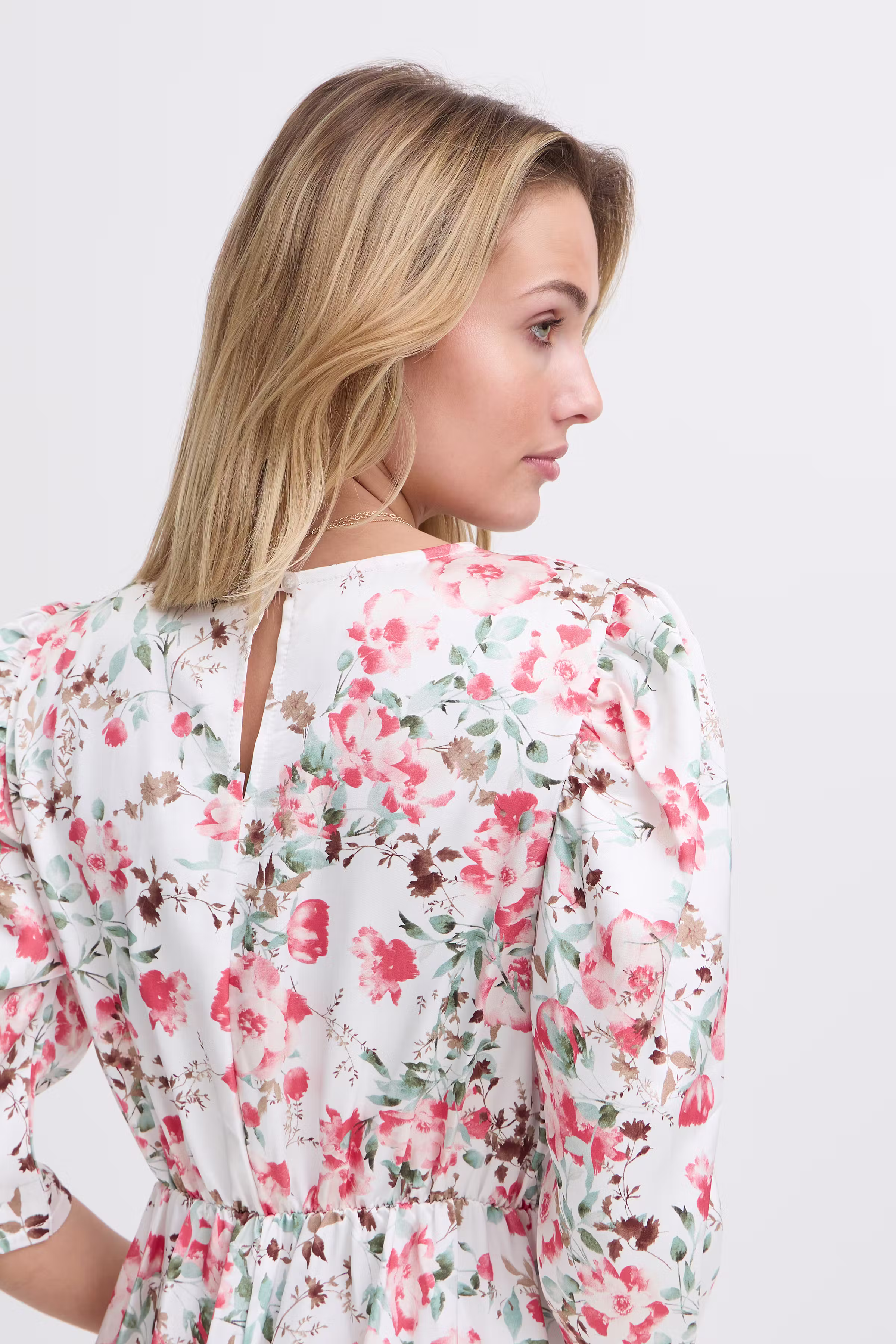 SBLEE Kjole LOOKBOOK DETAIL 22100894-181762