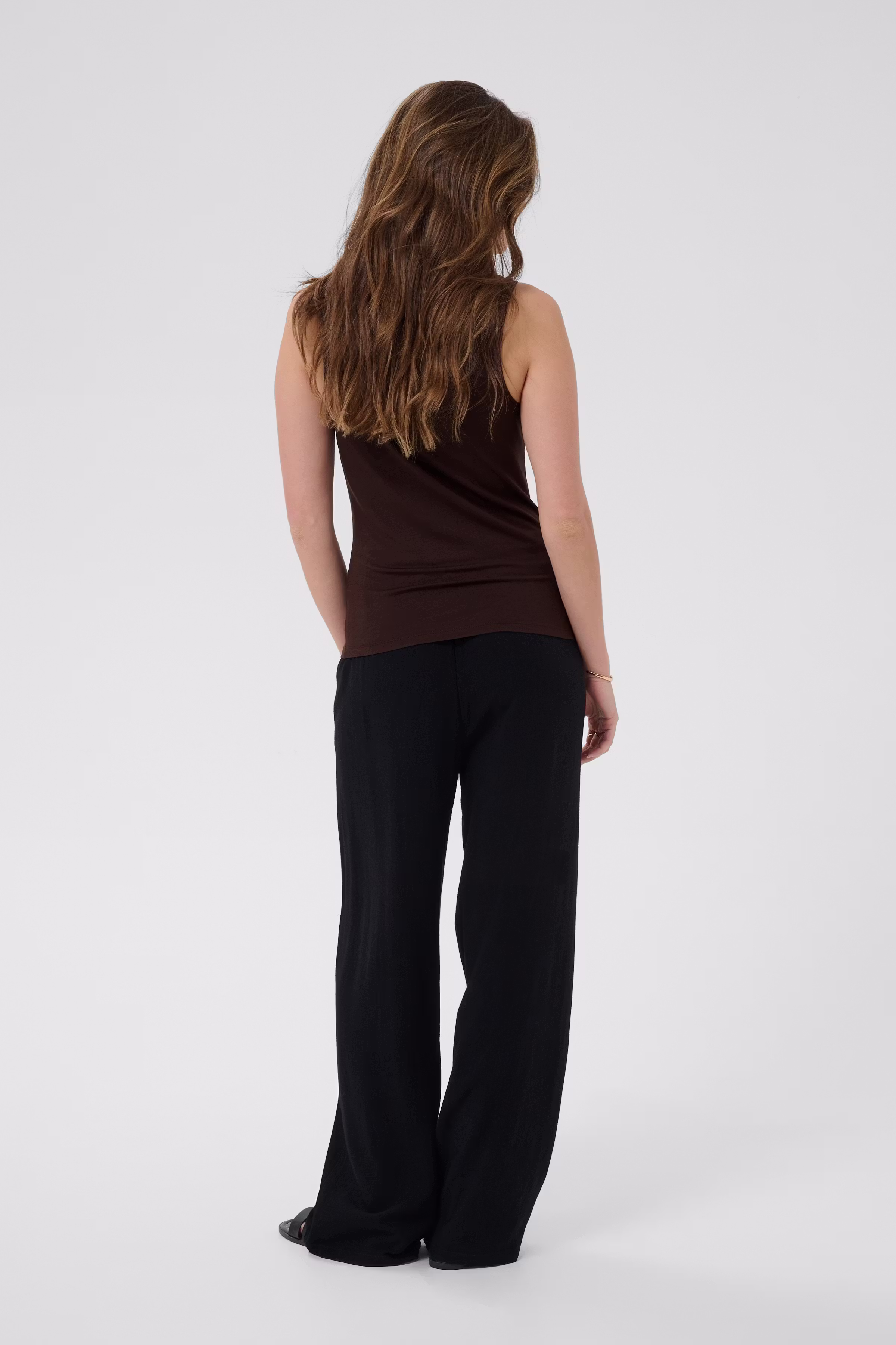 LCTia Top LOOKBOOK BACK 10651164-191110