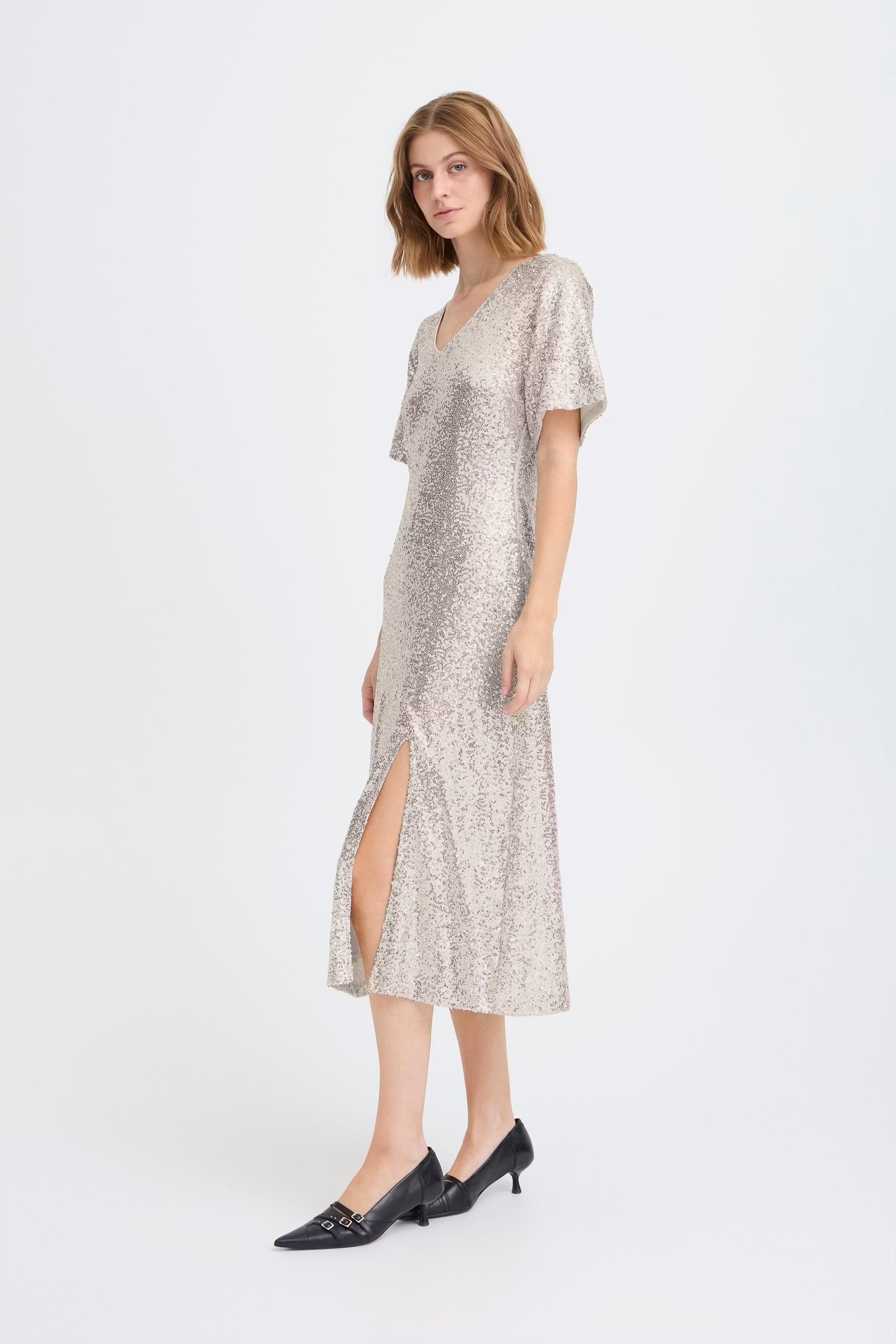 IHFAUCA Kjole LOOKBOOK FRONT 20124842-131012