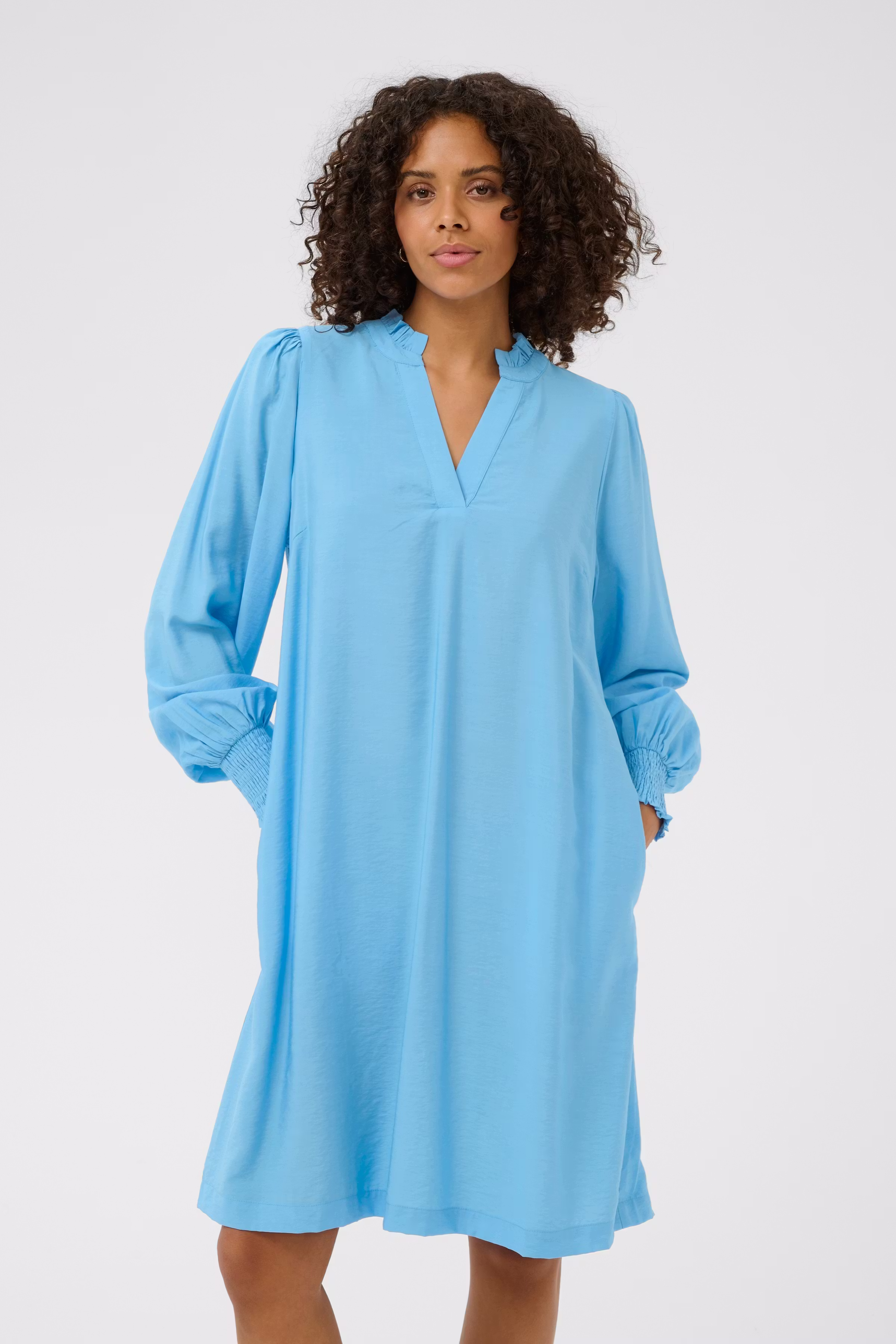 KAloni Dress LOOKBOOK FRONT 10511194-174139