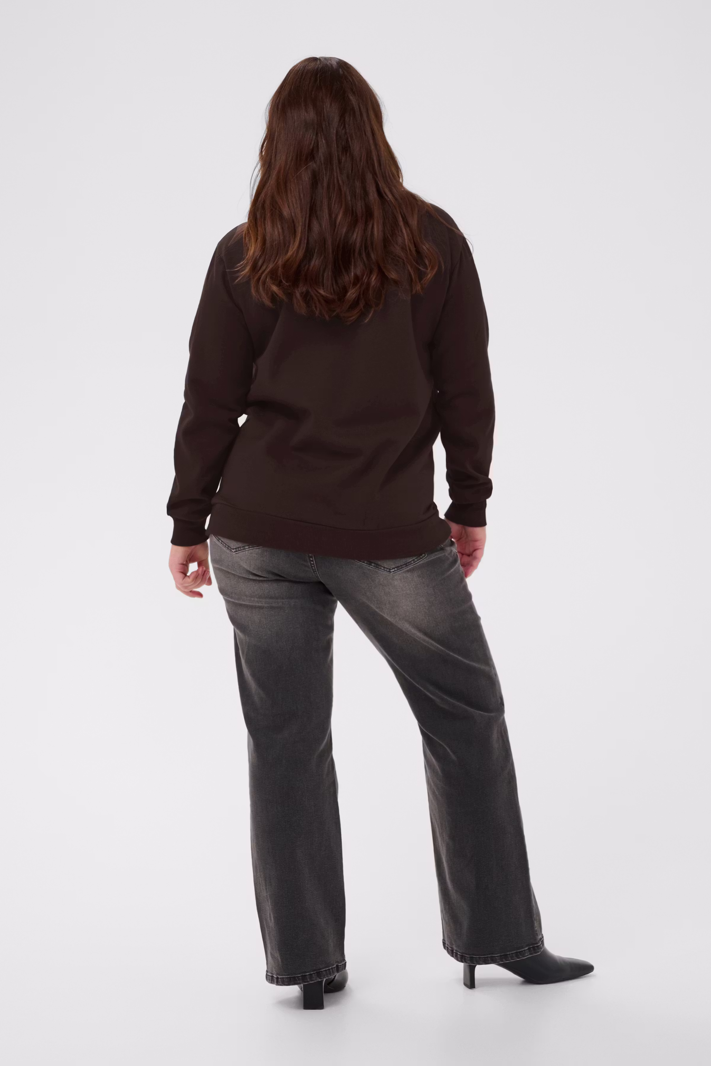 KCroselda Sweatshirt LOOKBOOK BACK 10584291-190915