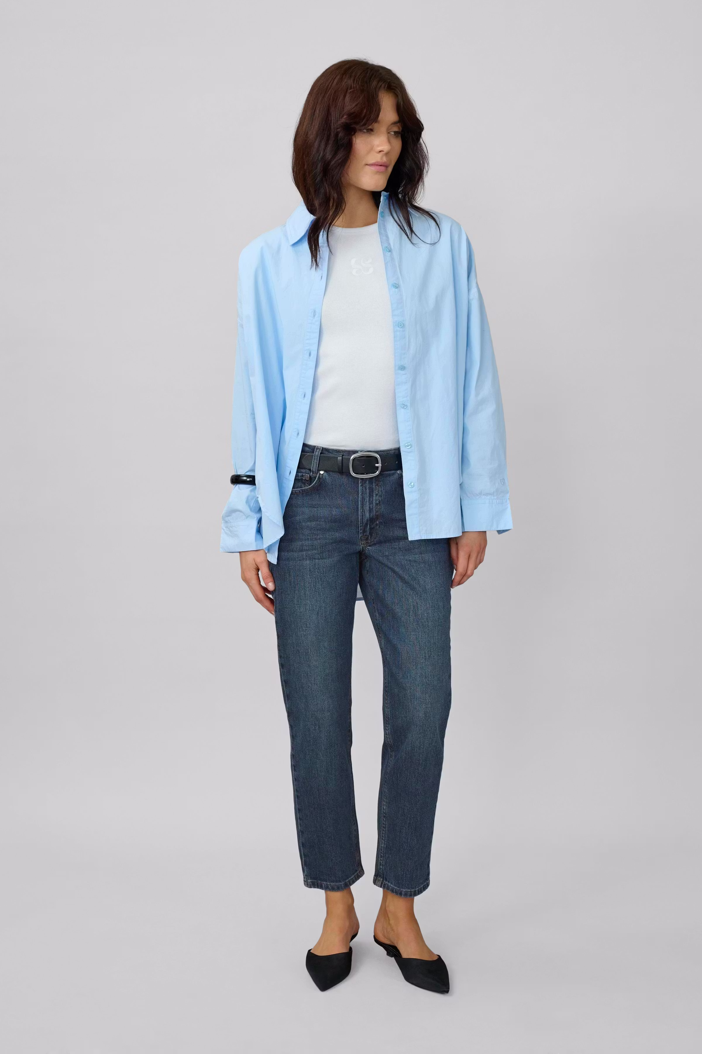 04 THE MOMMY HIGH TAPERED JEANS LOCATION NONE 10704537-100062