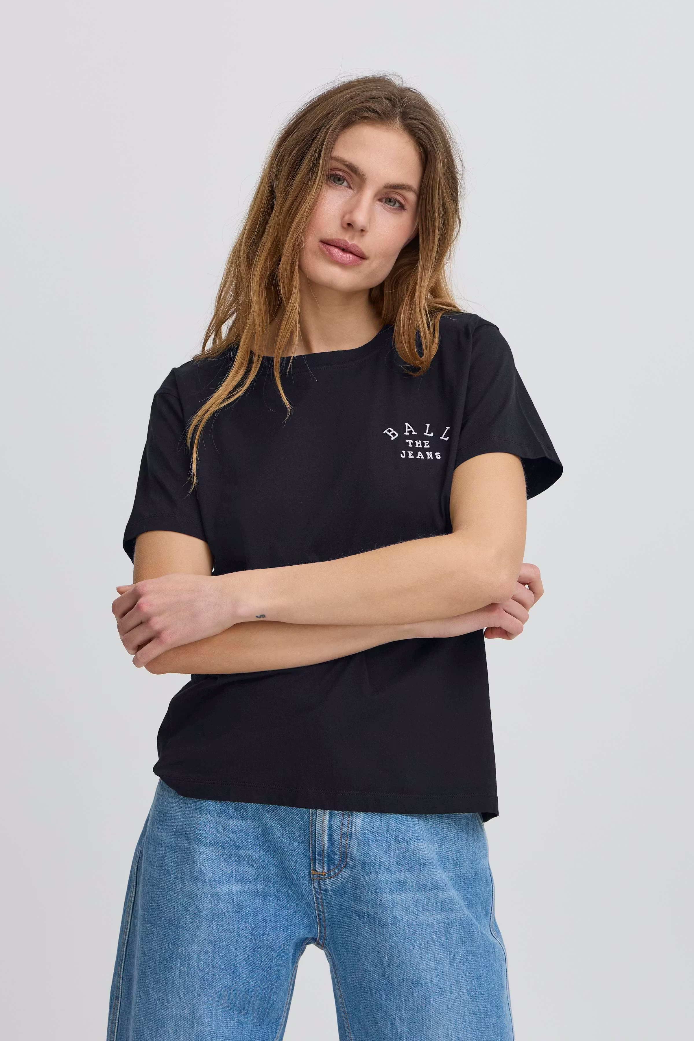 BASAVONA T-shirt LOOKBOOK FRONT 50405152-204005