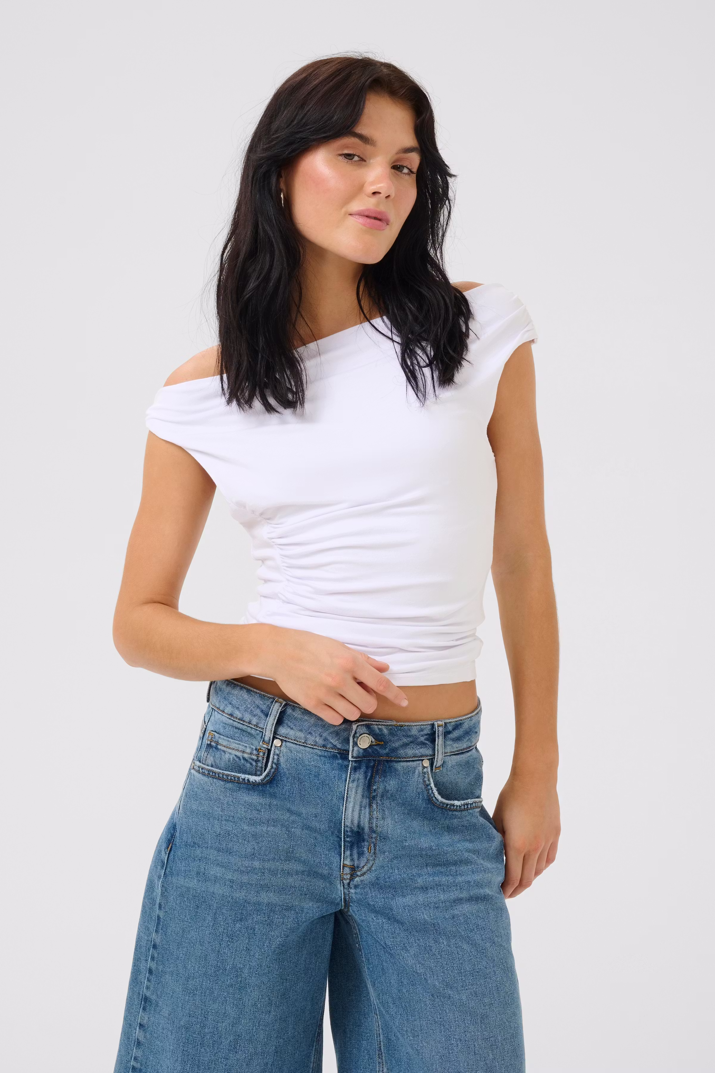 VistaMW Top LOOKBOOK FRONT 10705119-110601