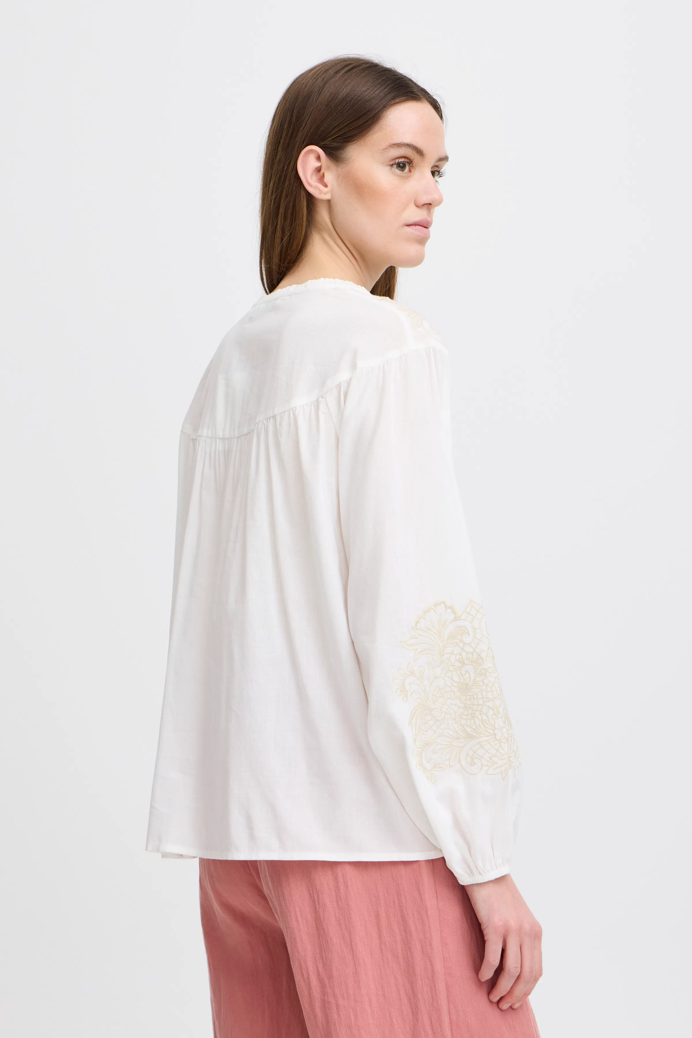 BYJALISSA Bluse LOOKBOOK BACK 20814922-200482
