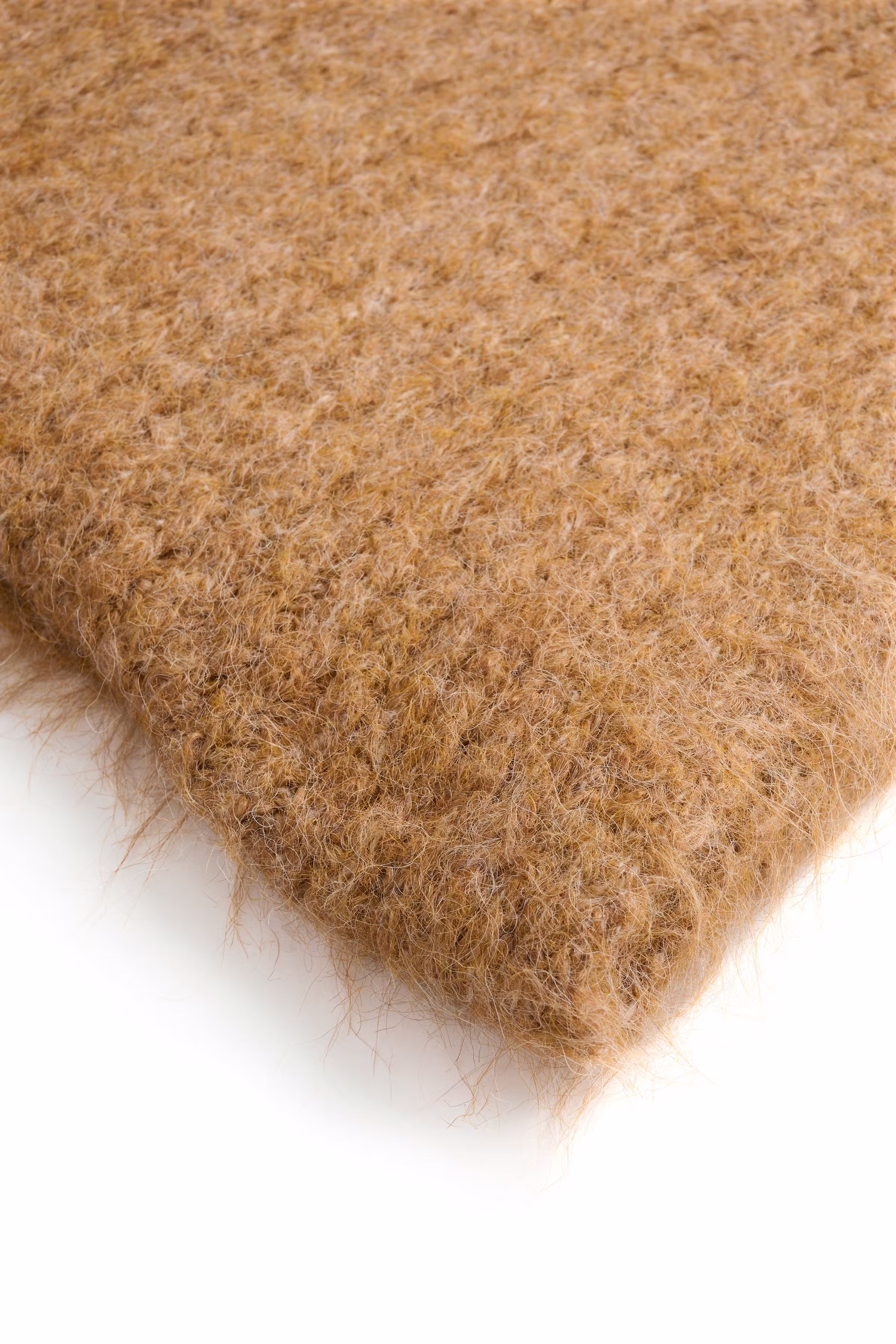 KAhenry Skjerf PACK DETAIL 10510406-1810291