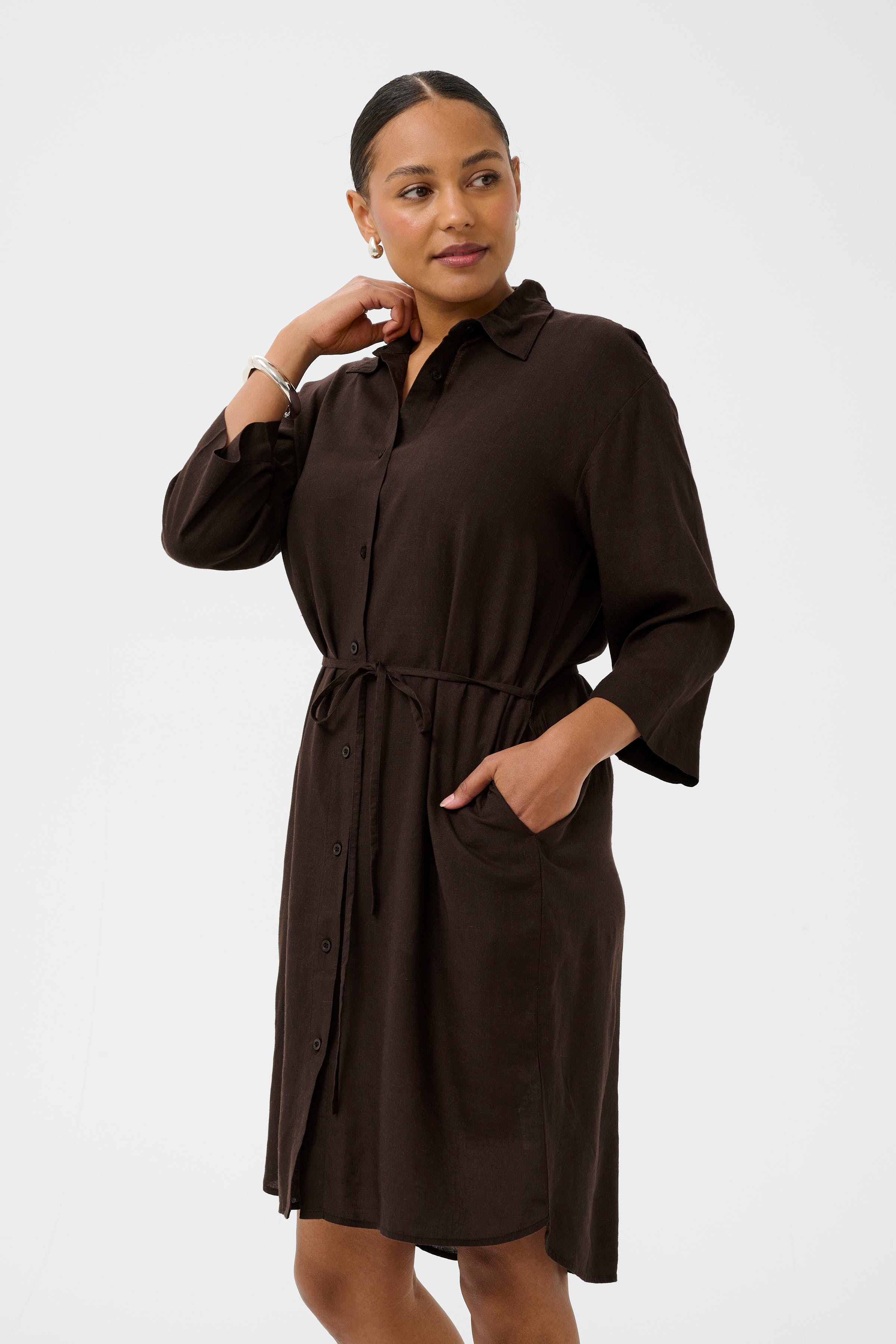 KAmilia Skjorte LOOKBOOK FRONT 10511470-191111