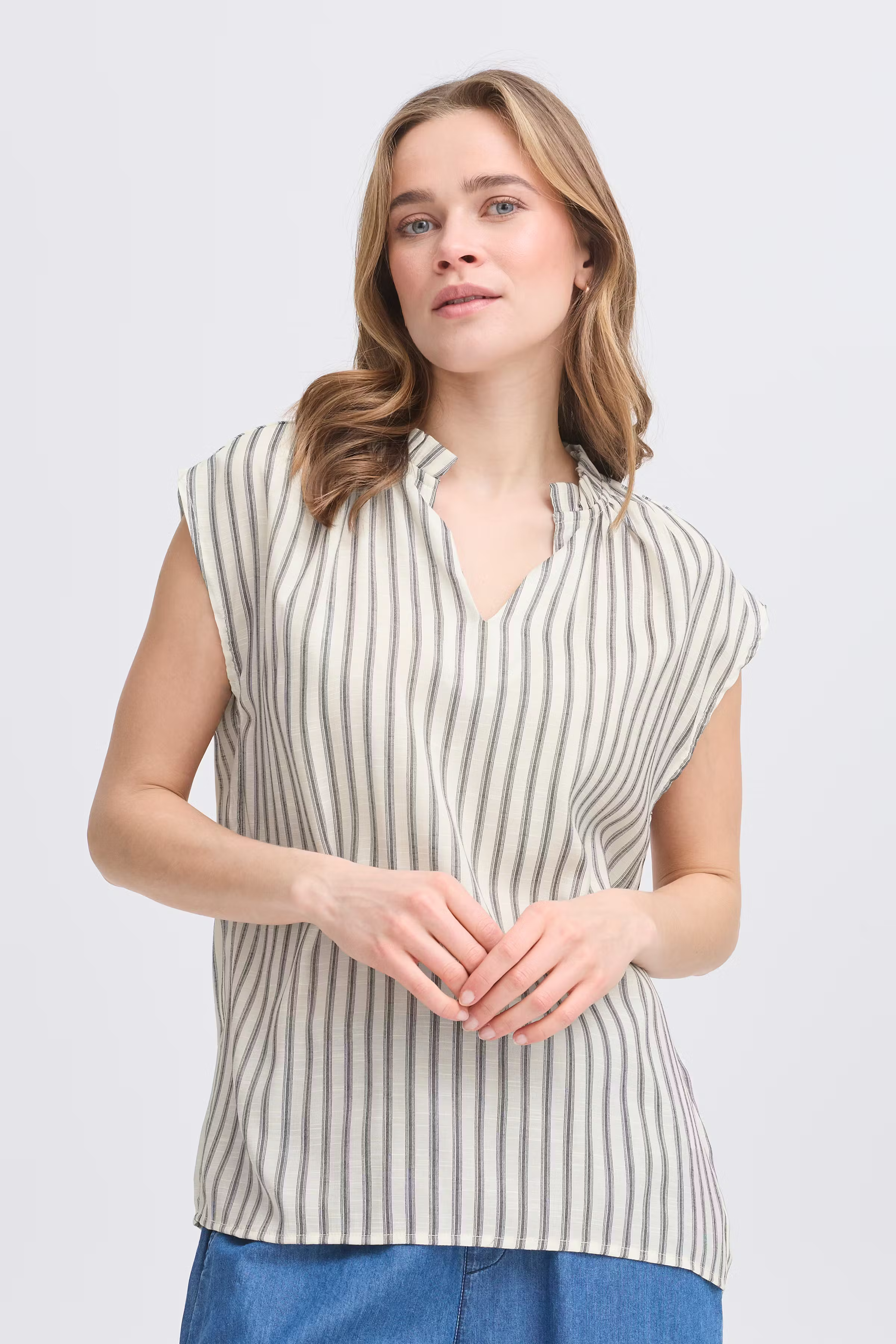 FRALYSSA Top LOOKBOOK FRONT 20616095-205137