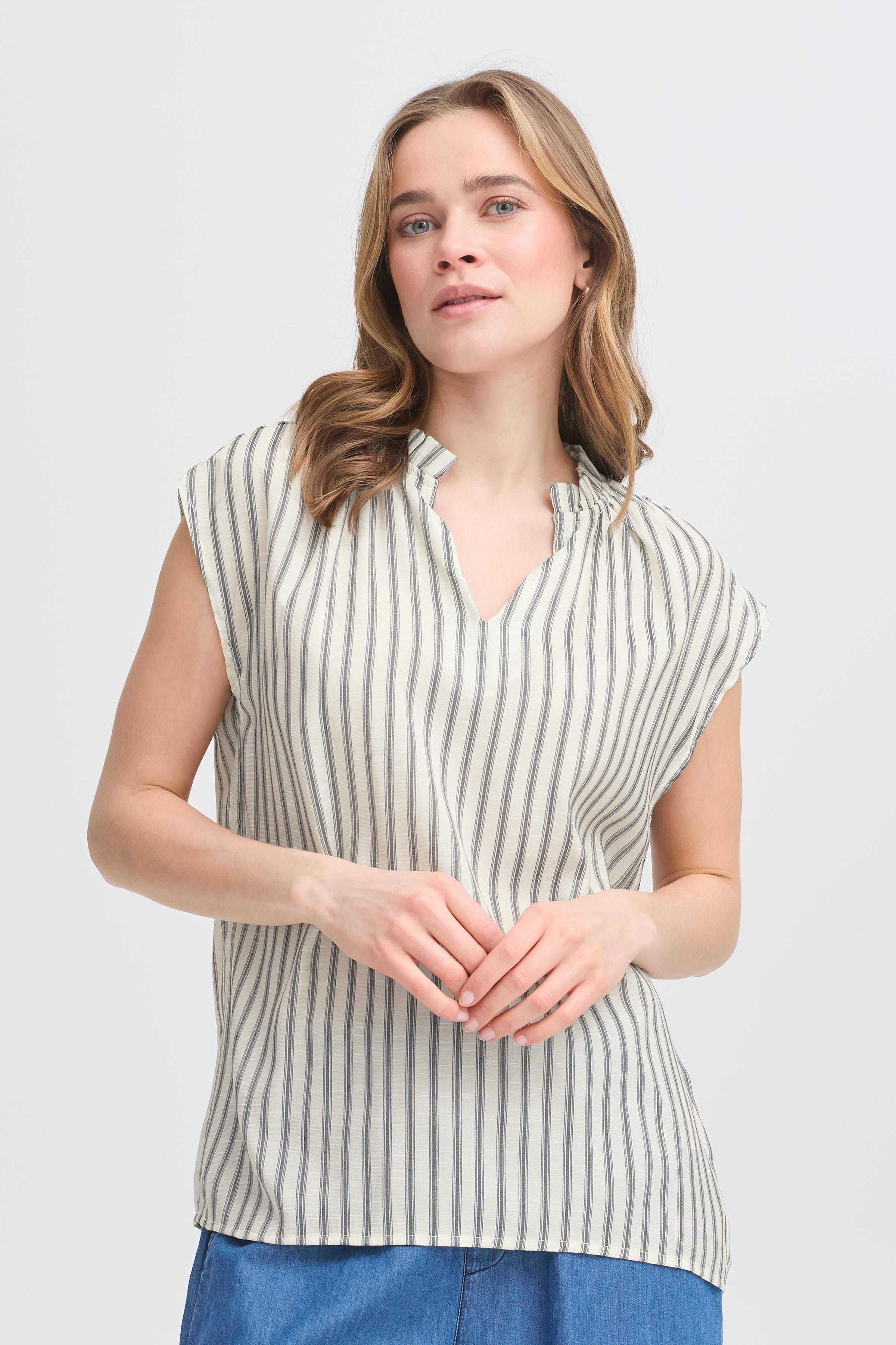 FRALYSSA Top LOOKBOOK FRONT 20616095-205137