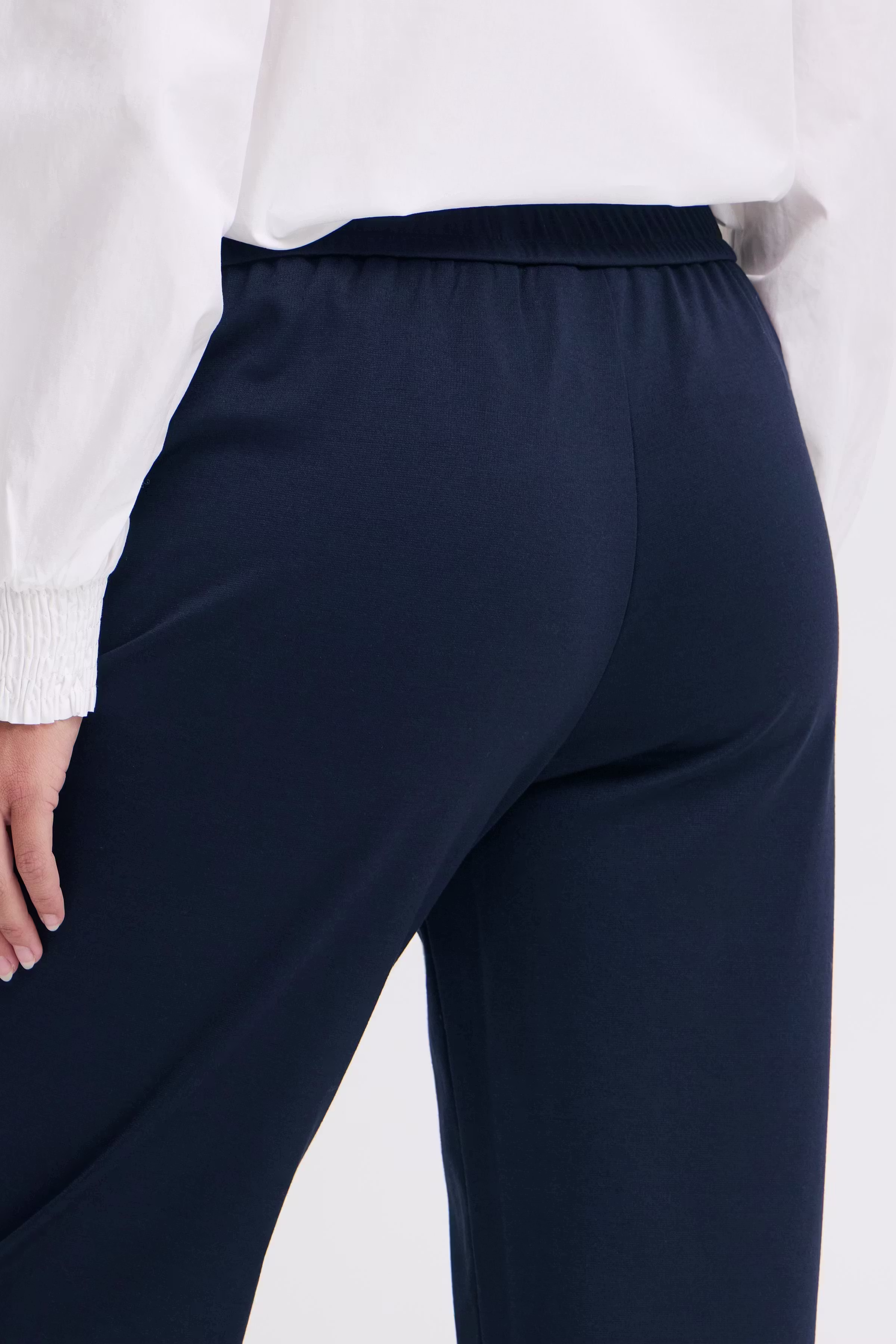 FRBLAZER Hose LOOKBOOK DETAIL 20618364-194010